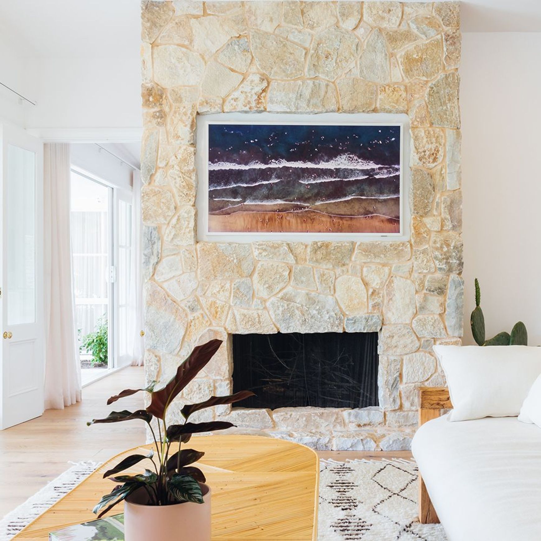 Loose Random Helvia Wall Cladding