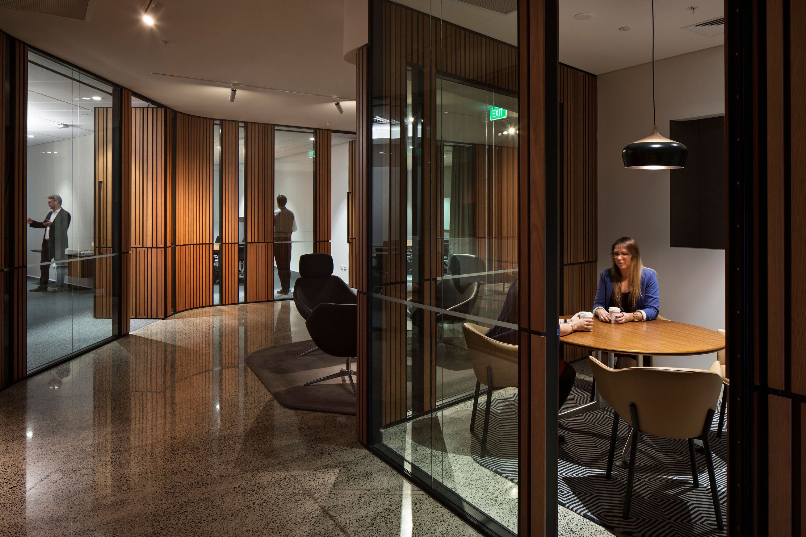 E Series 132 Aluminium Partitioning System