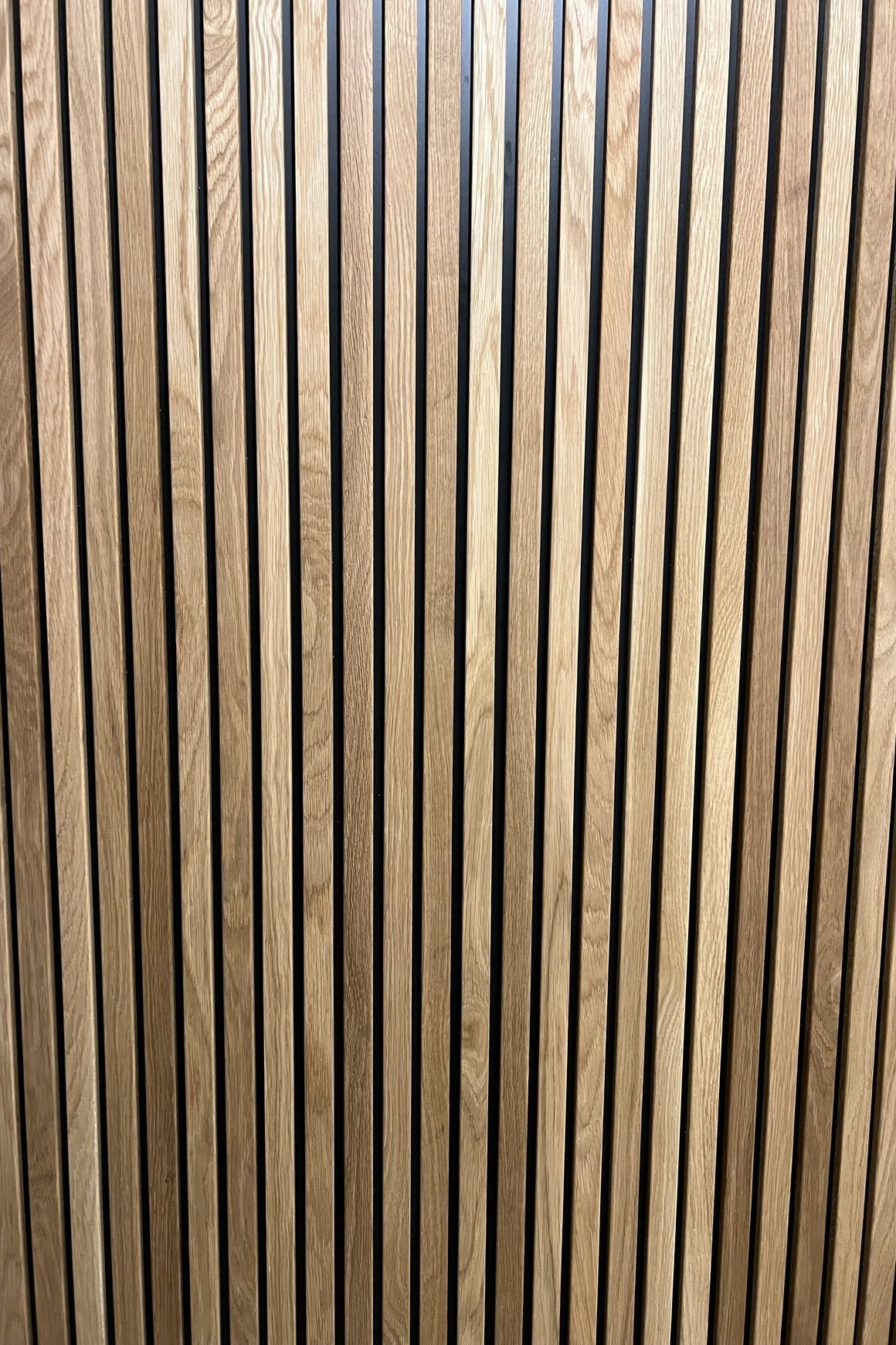 Timber Slat Feature Wall —Solid Oak