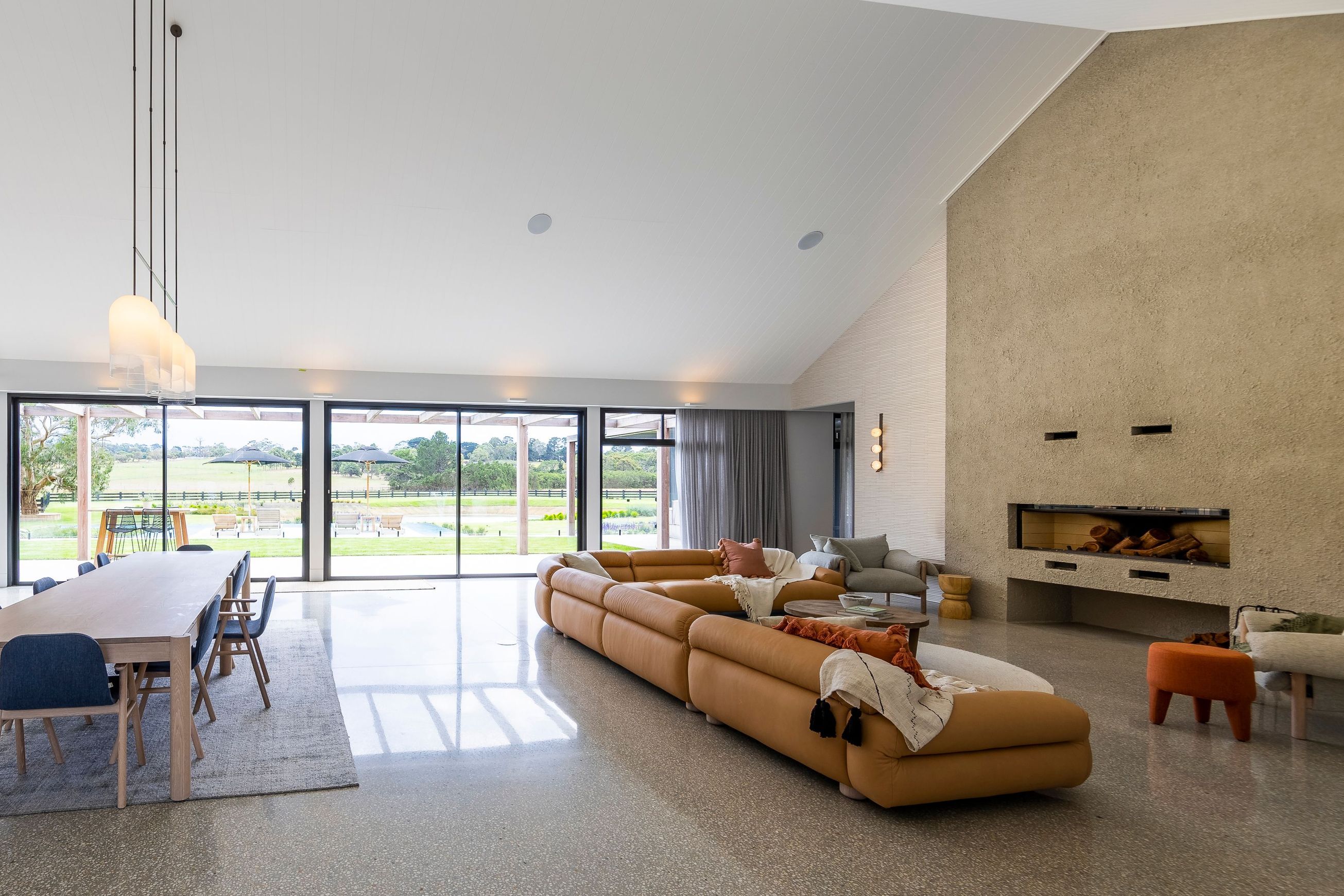 Axis H1600XXL - Australia’s Largest Wood Fireplace