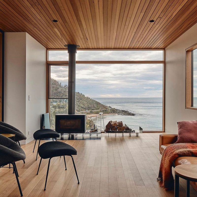 Axis I1000FS Single Sided Fireplace