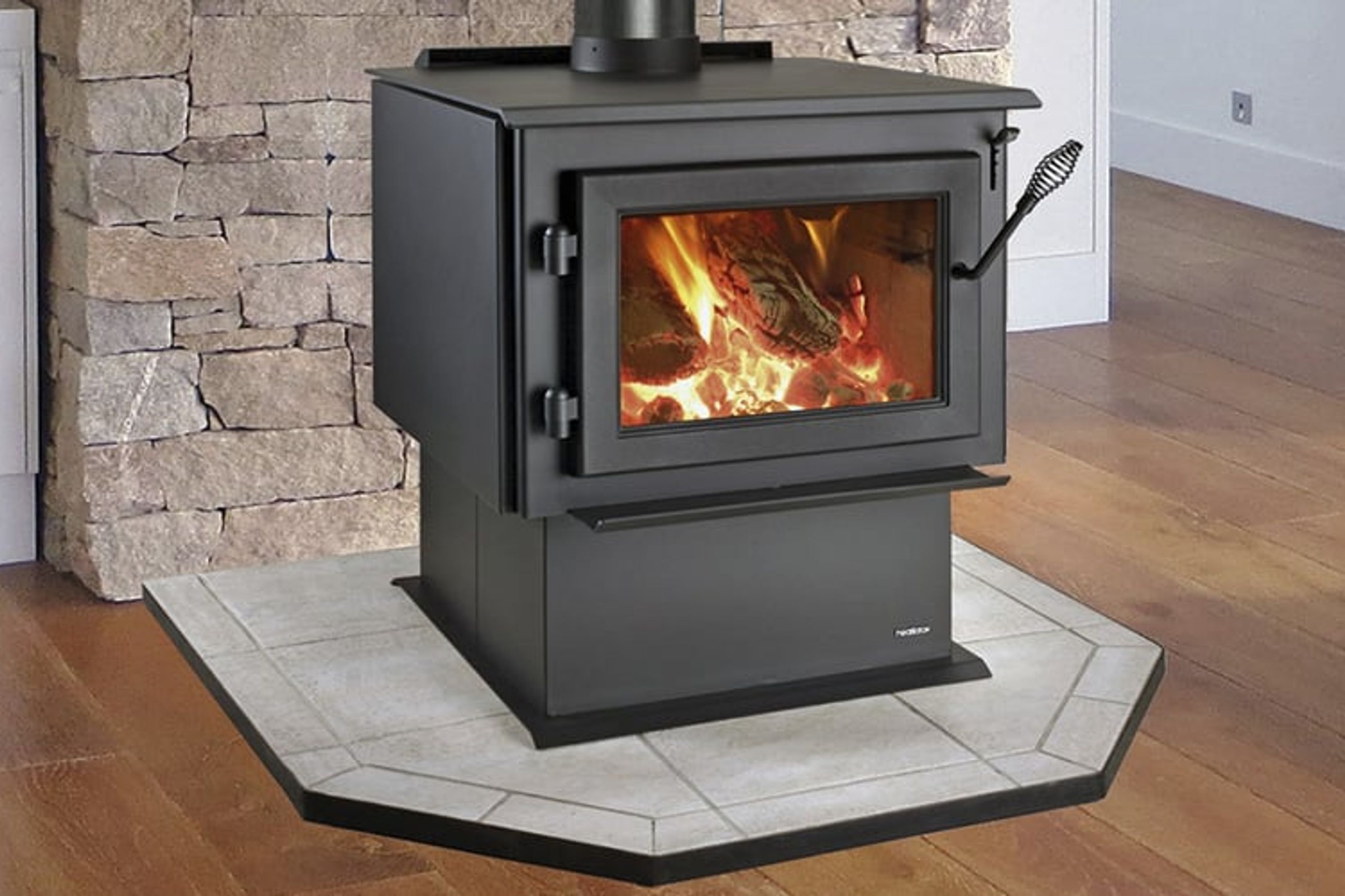 Heatilator WS18 Eco Choice With a 4m Flue Kit