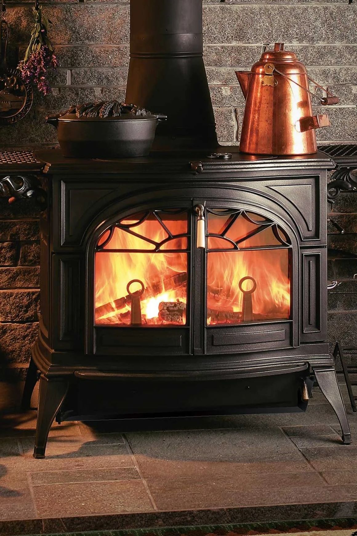Vermont Castings Defiant Freestanding Wood Fireplace