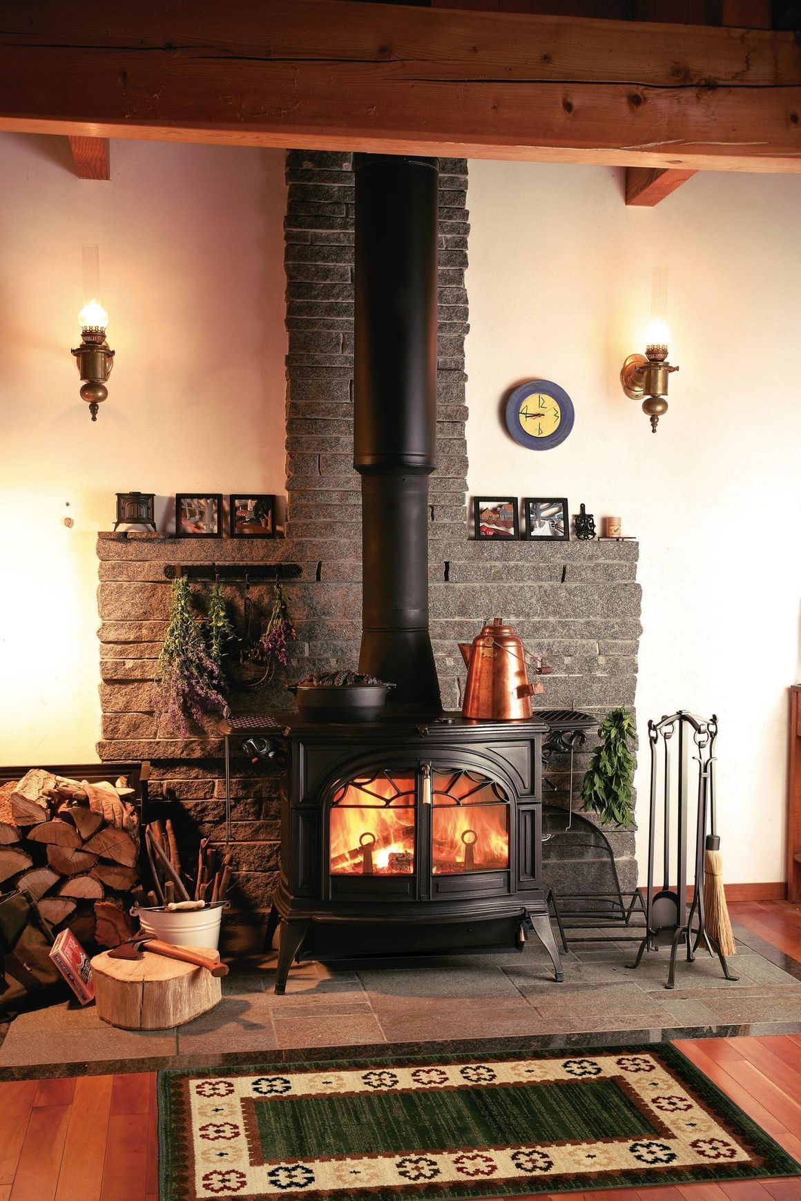 Vermont Castings Defiant Wood Stove Bordeaux Enamel