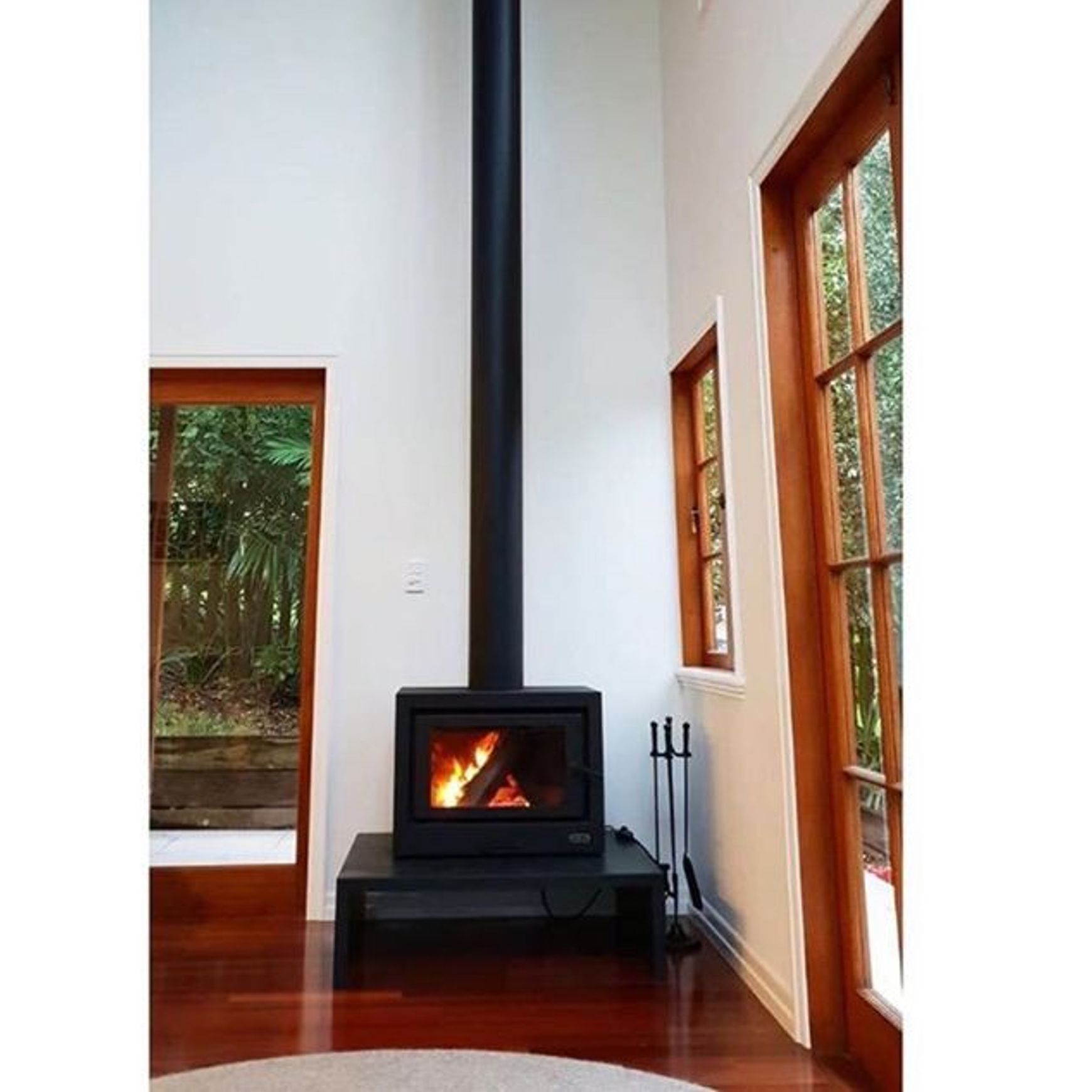 Kemlan Cube Urban and Rural Wood Fireplace