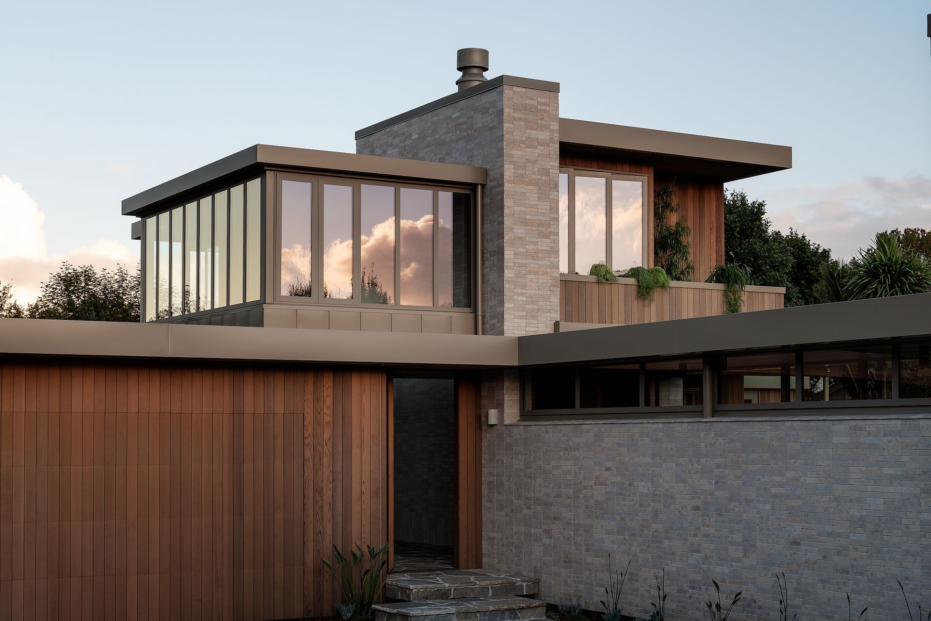 Hero Banner for MAUD