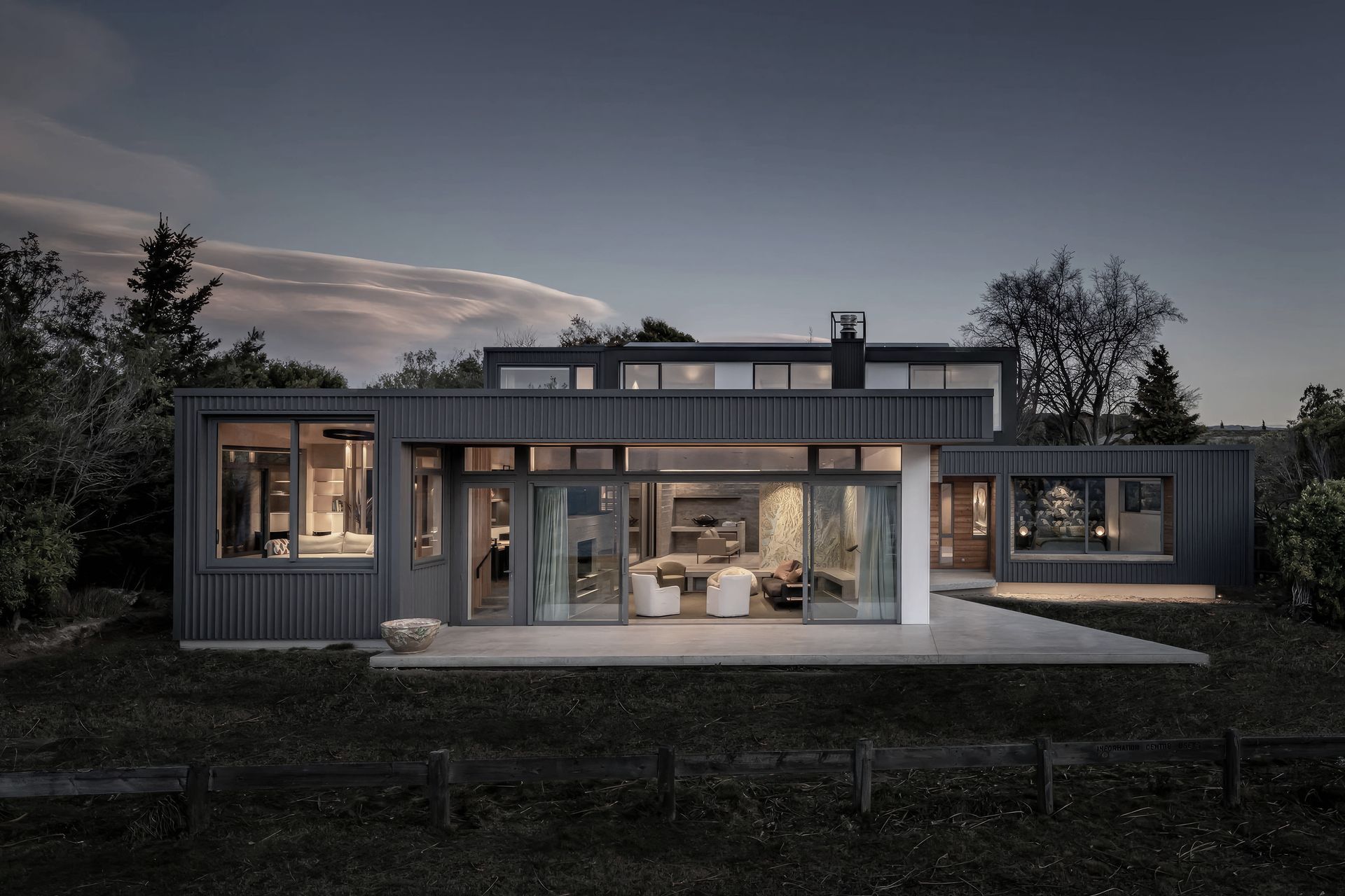 MJWarchitecture banner