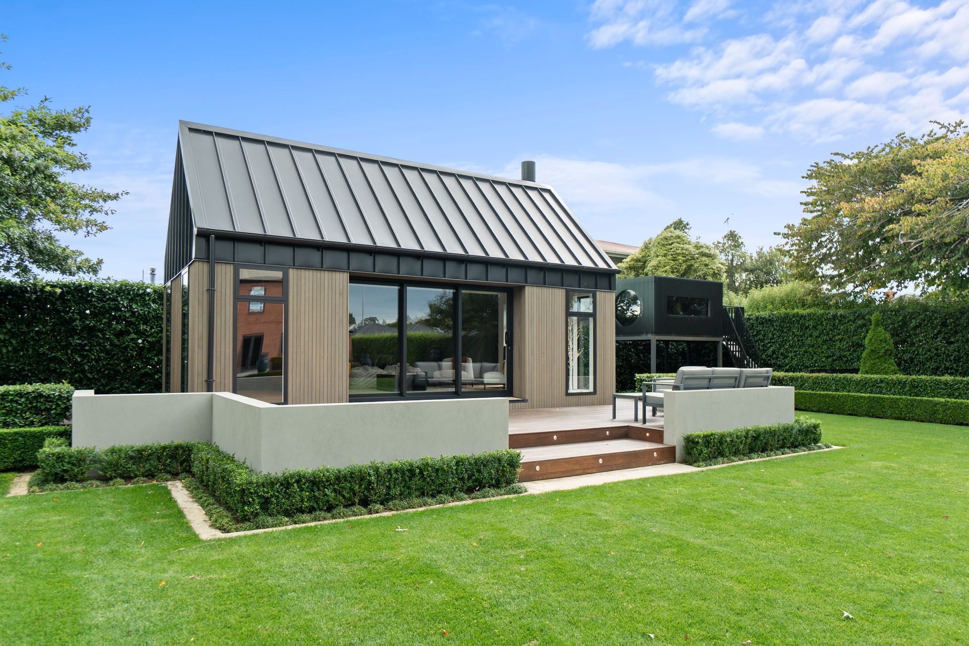 Husk Design + Draft banner