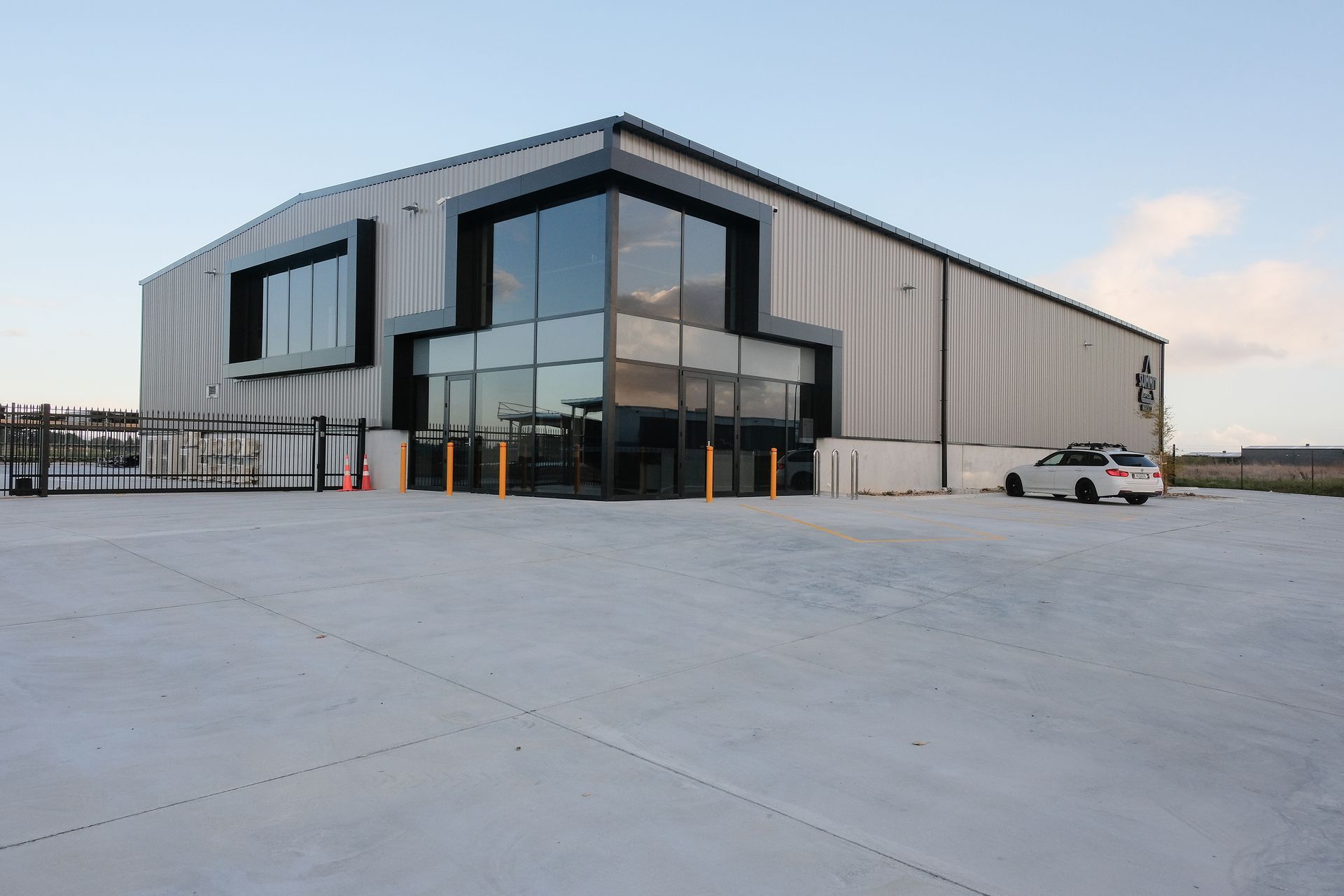 Riverside Studio banner