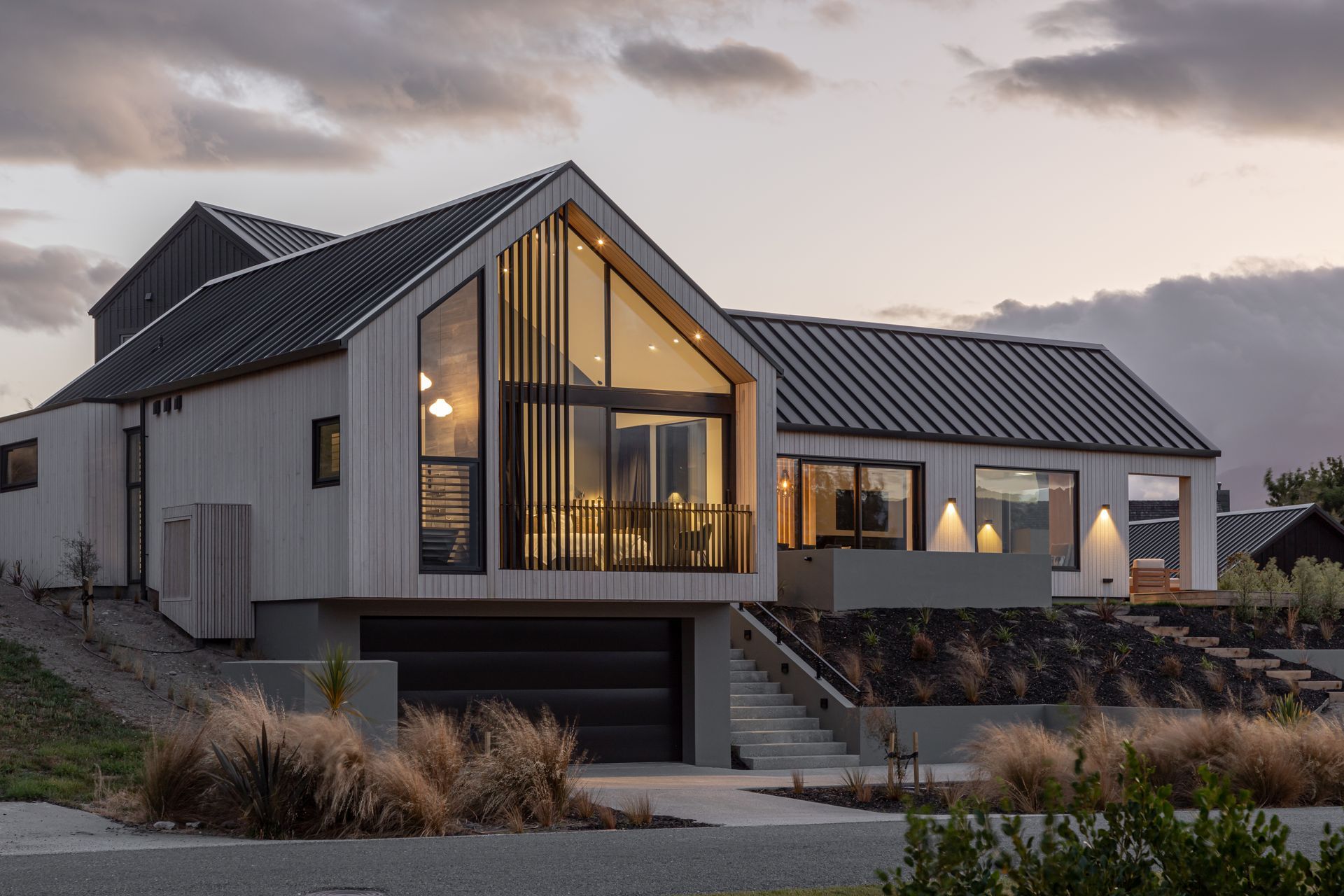 Supporting Image 2 for Fixation Builders