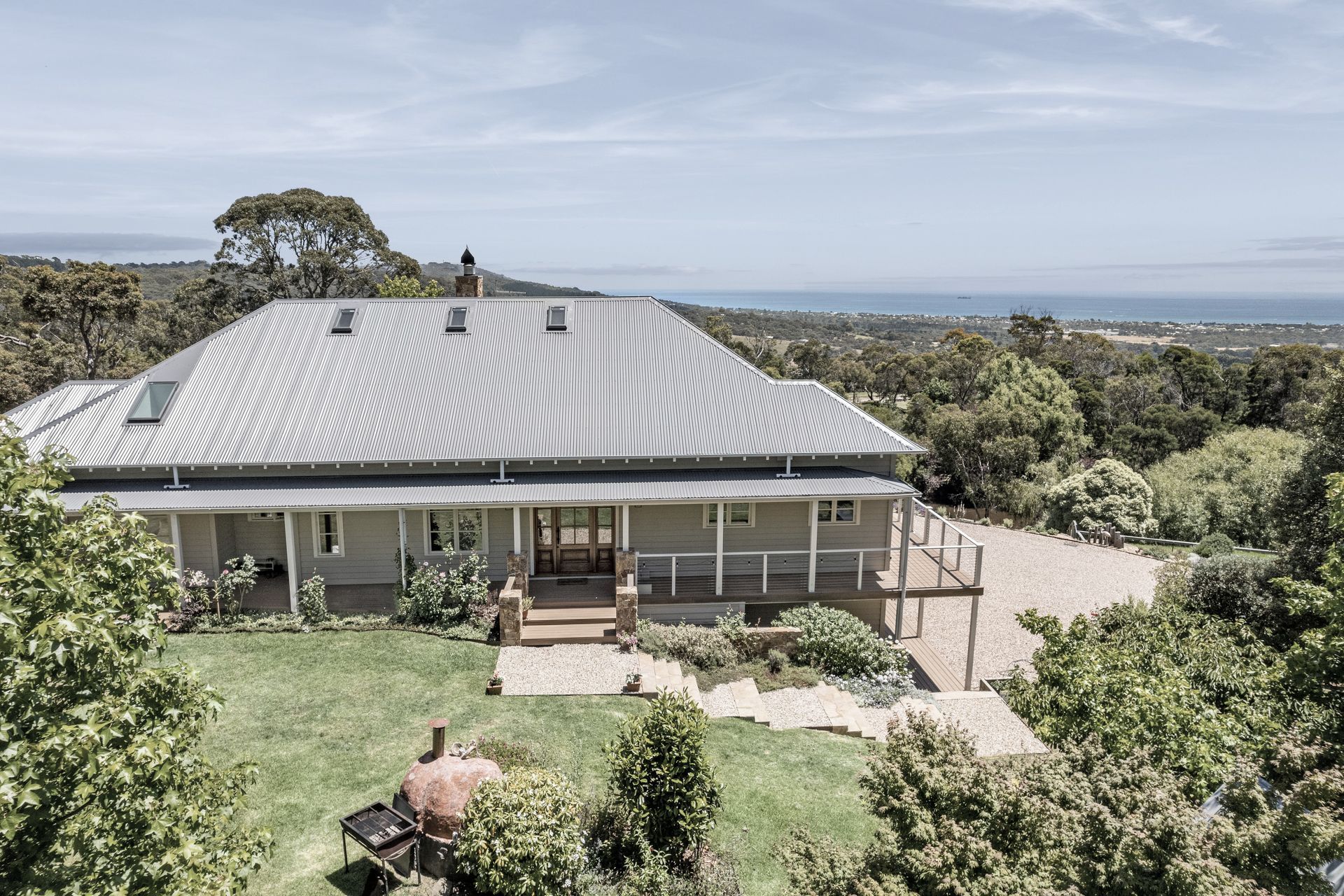 Hero Banner for Venn Constructions