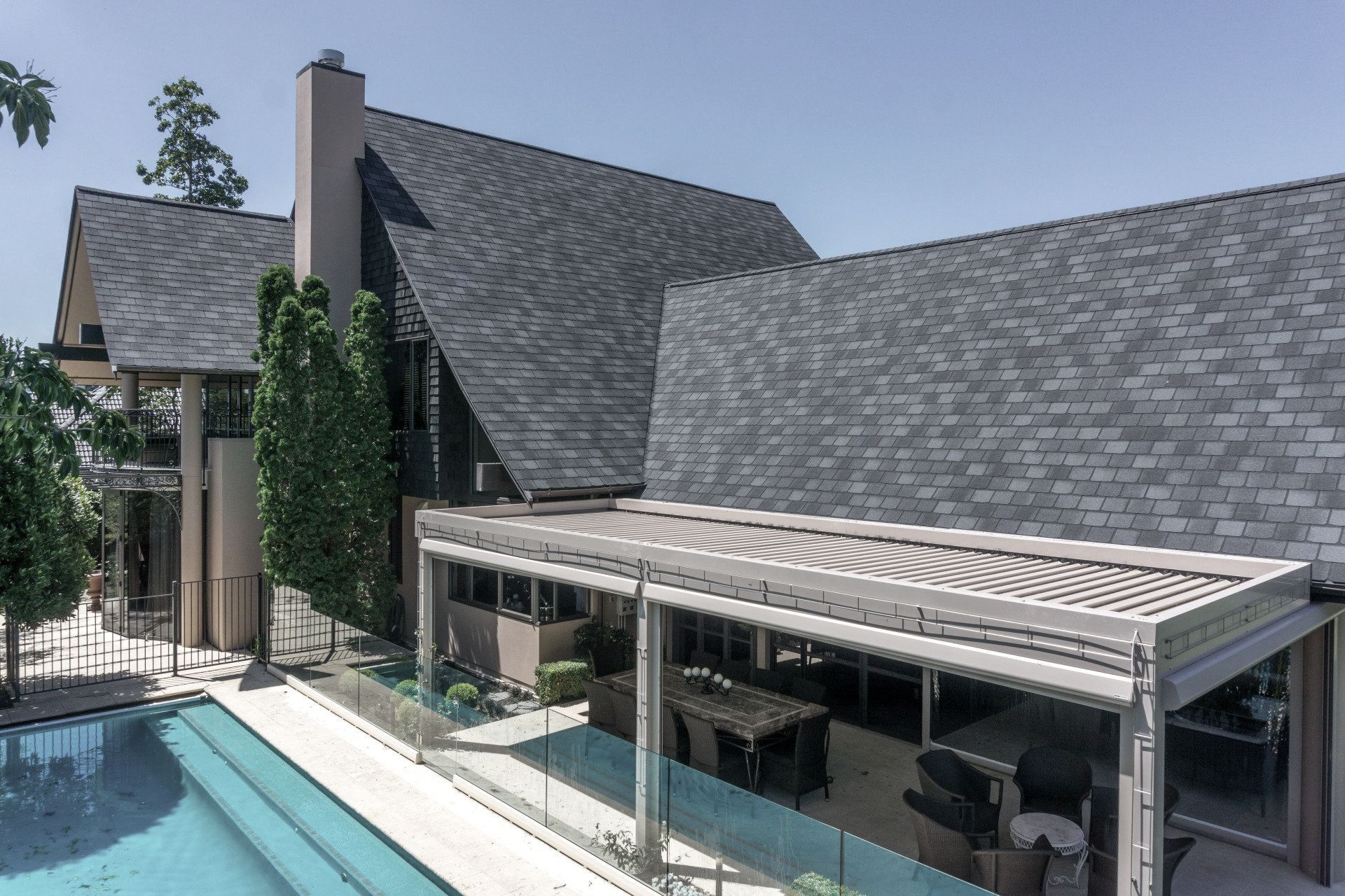 Hero Banner for Roofs R Us