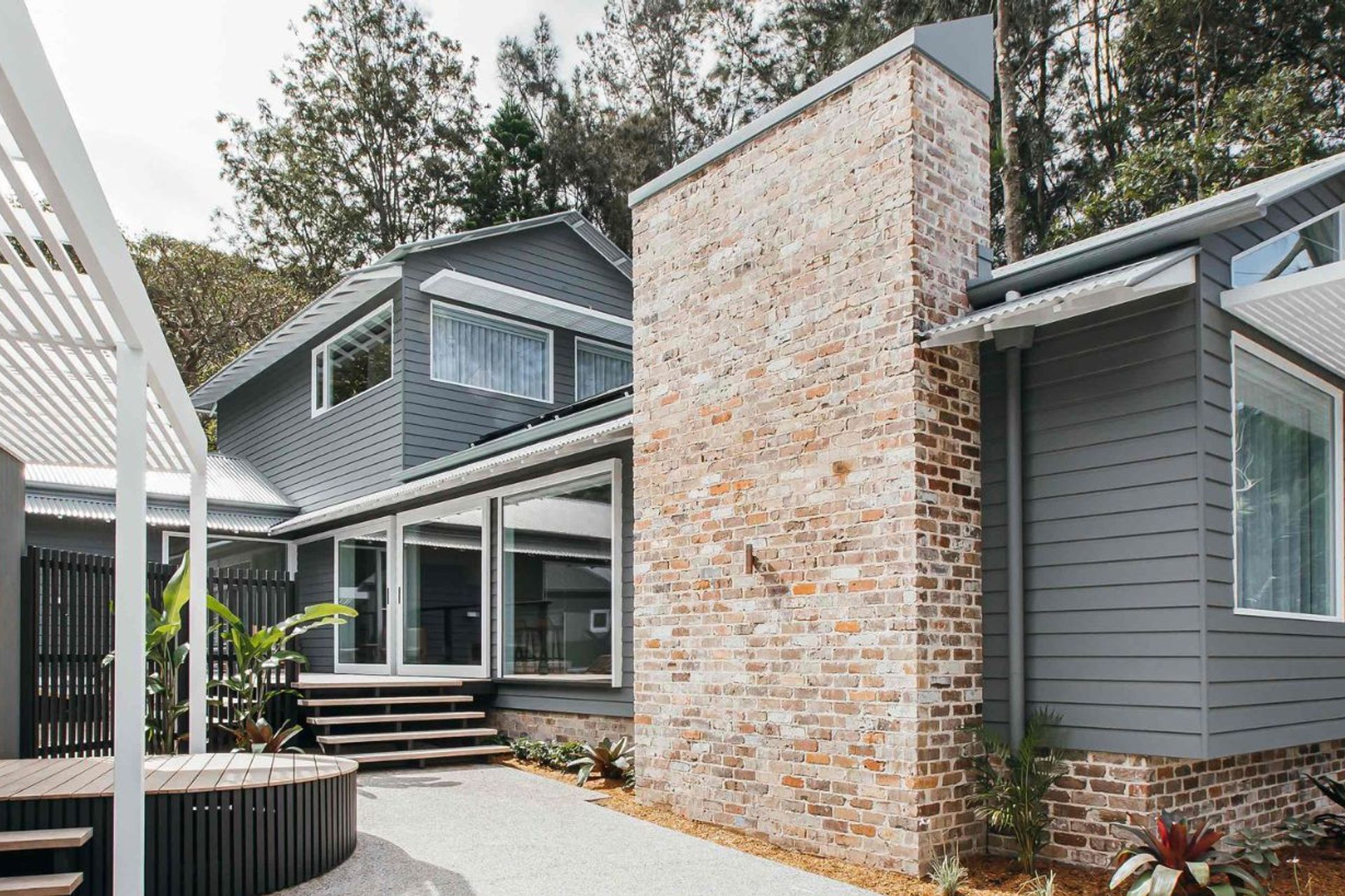 Supporting Image 7 for Lou Projects