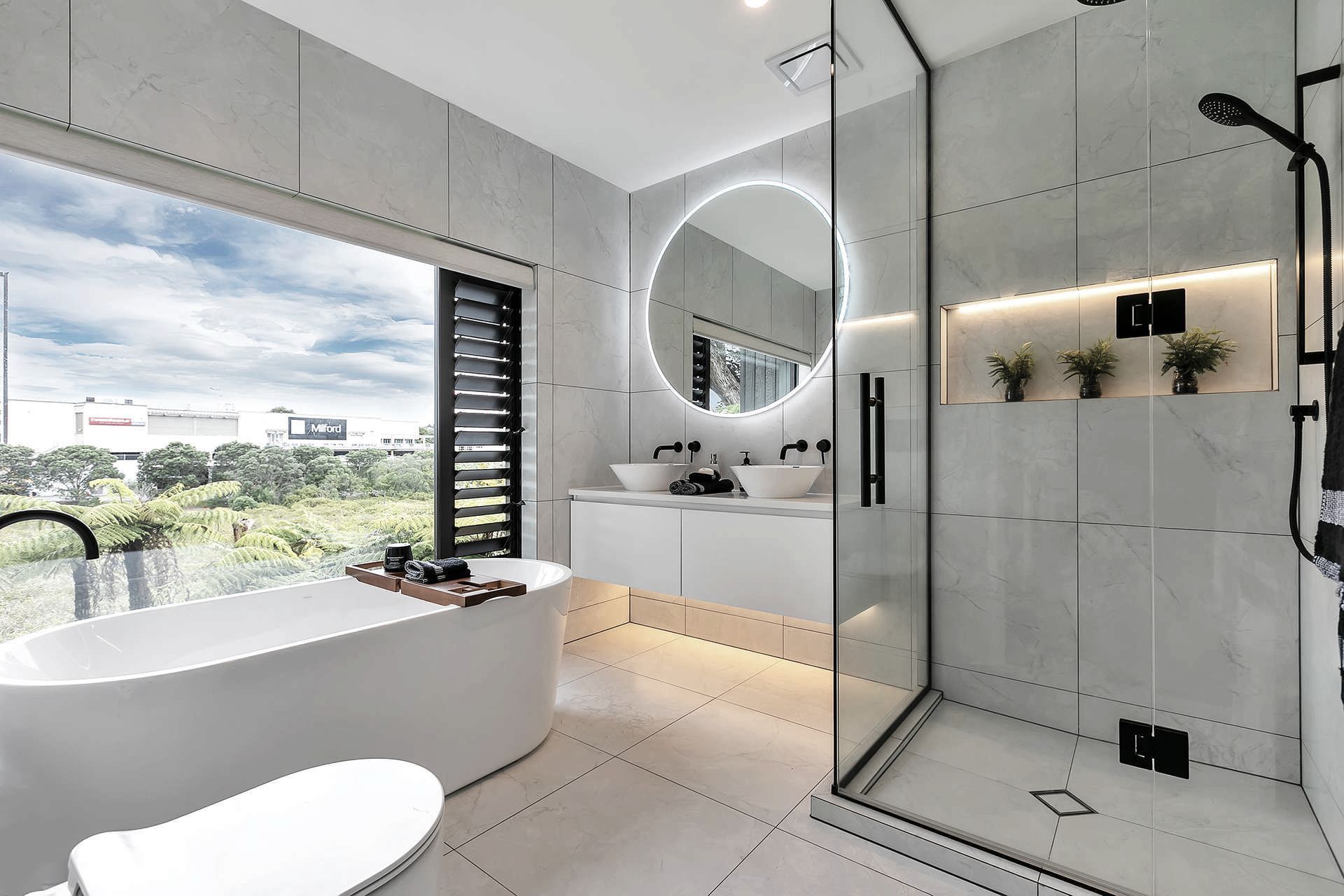 Hero Banner for Outlast Builders