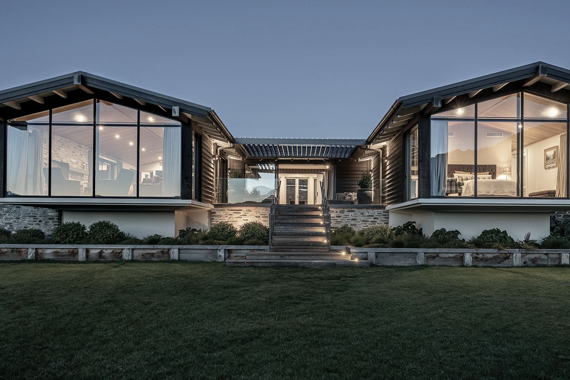 Level Construction banner