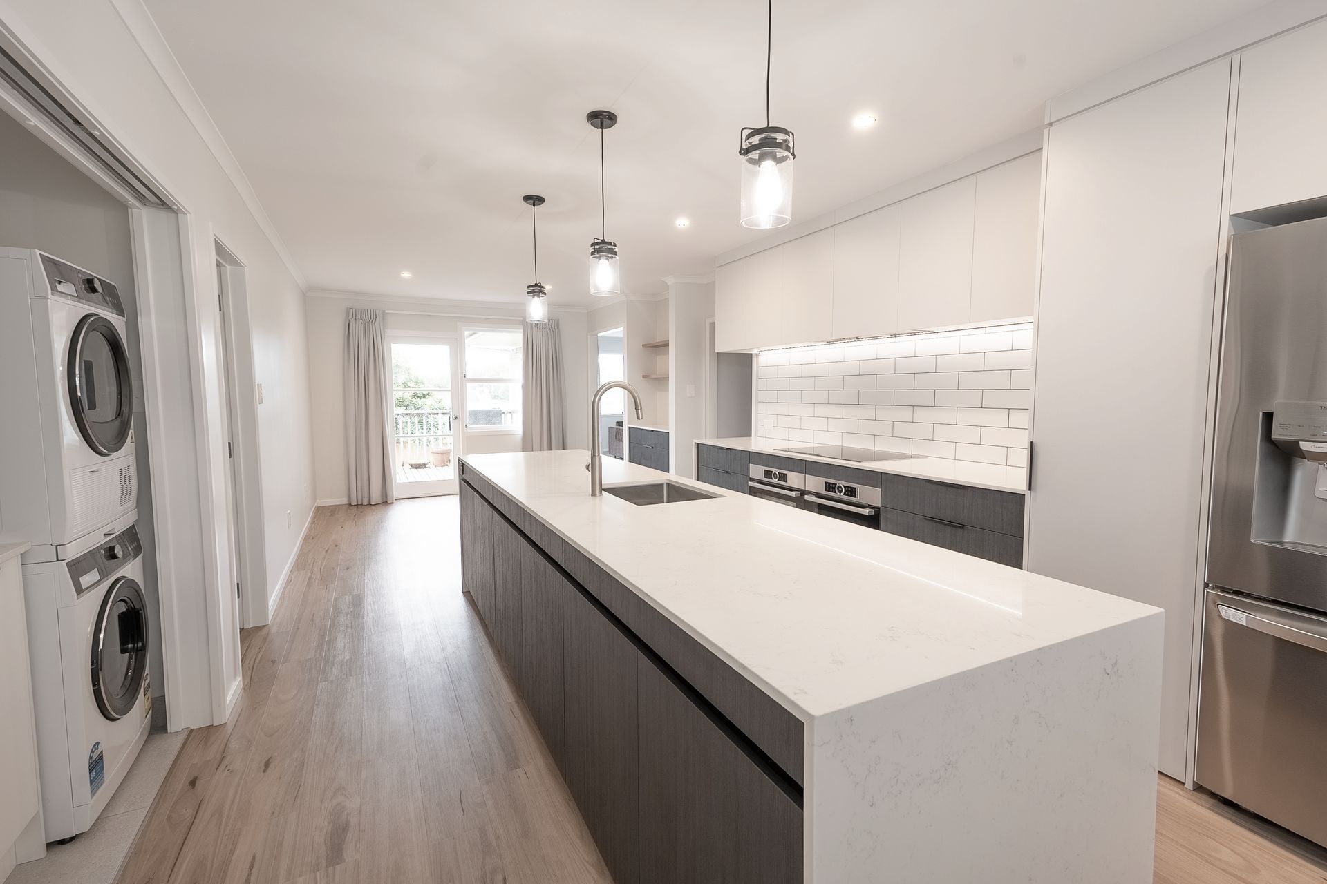 Supporting Image 1 for SAS Builders