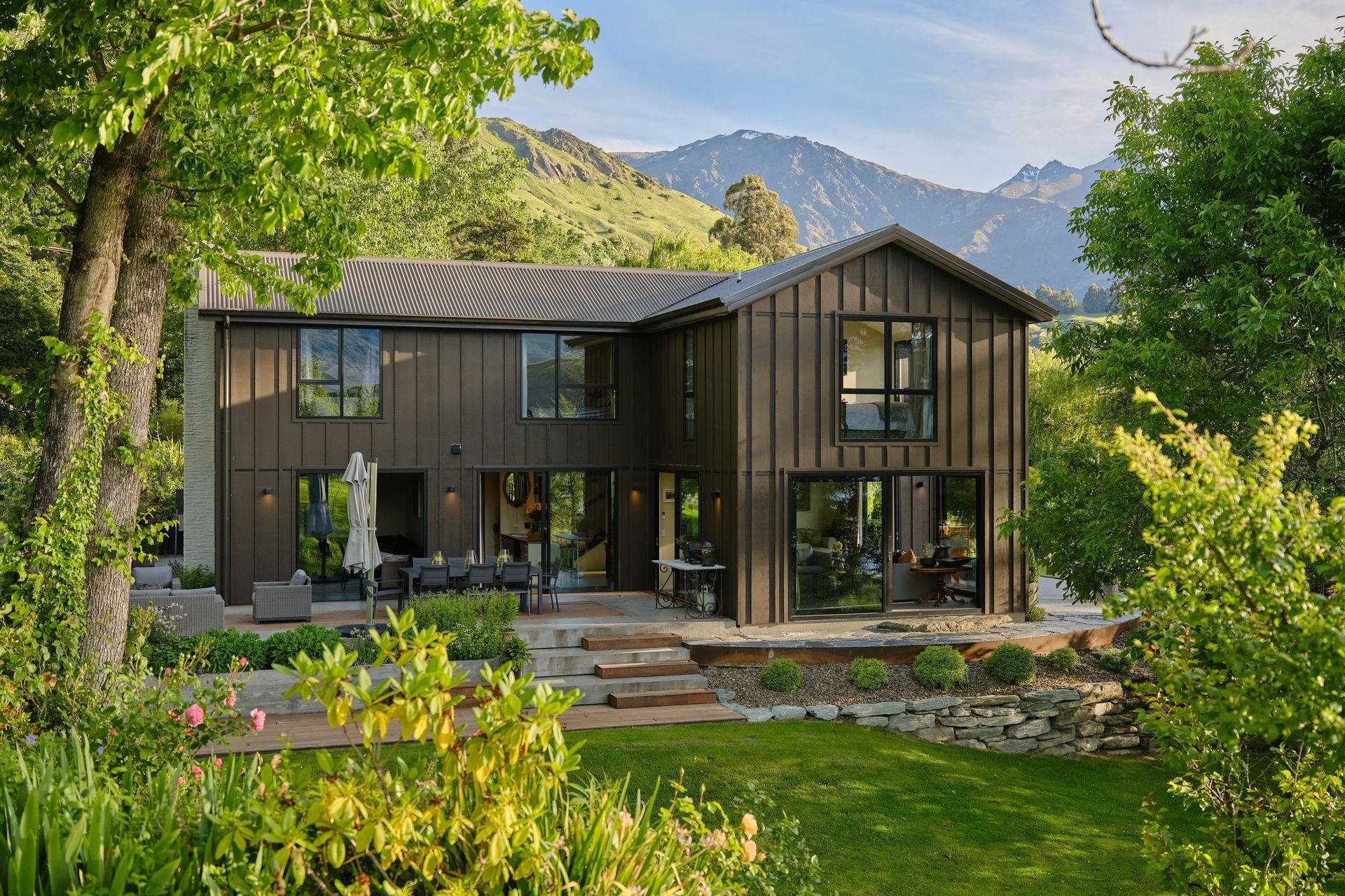 Hero Banner for Modbox