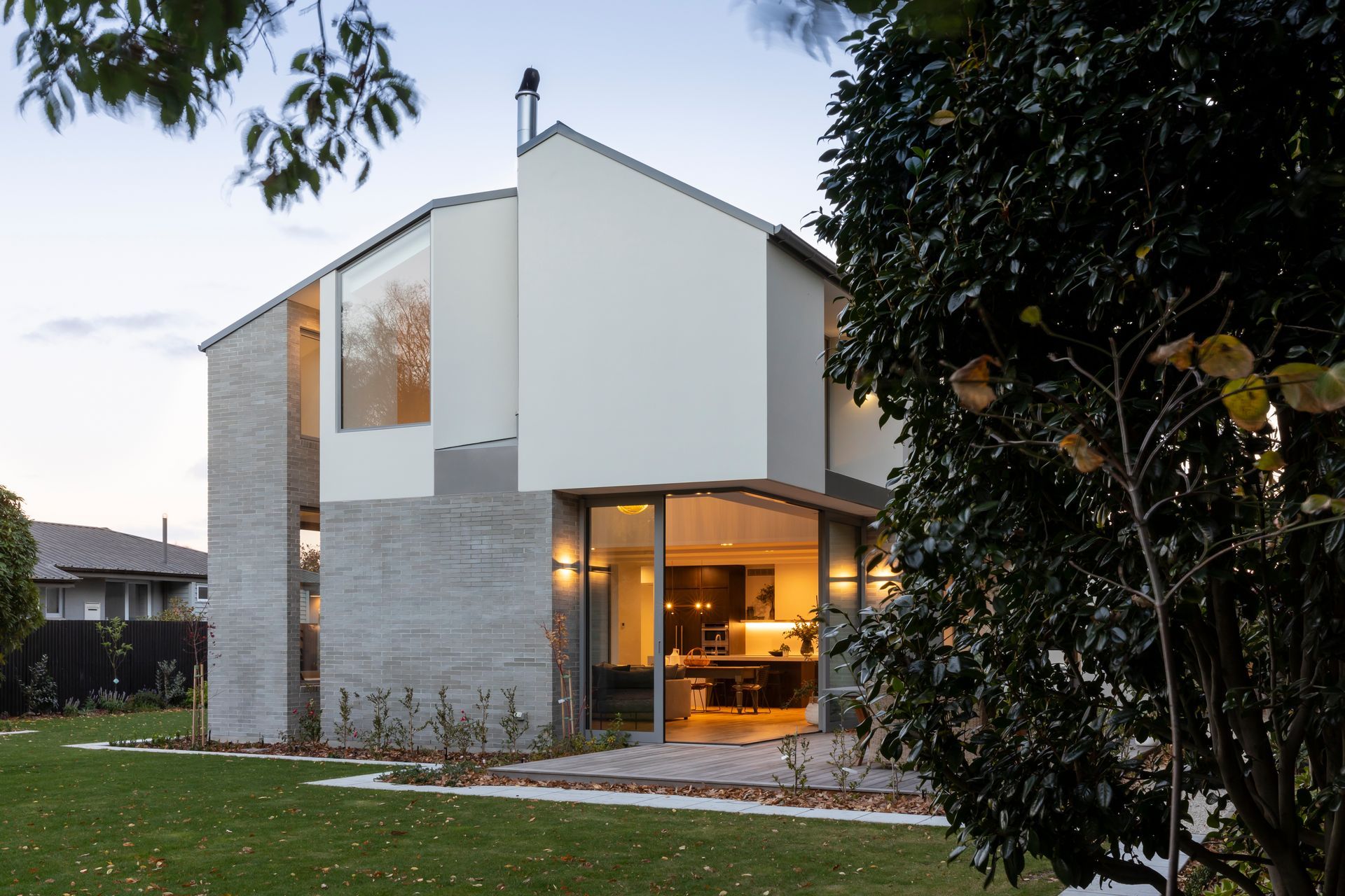 LM Architectural Builders banner