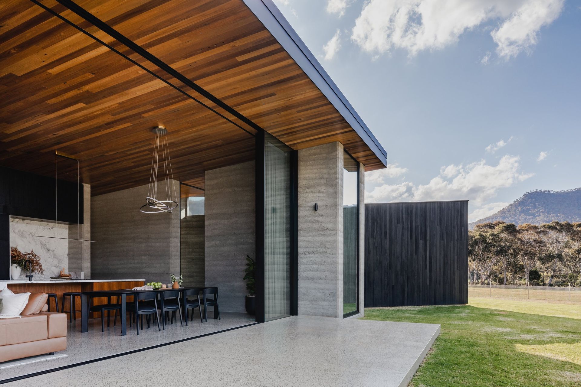 Hero Banner for Glenstone Living