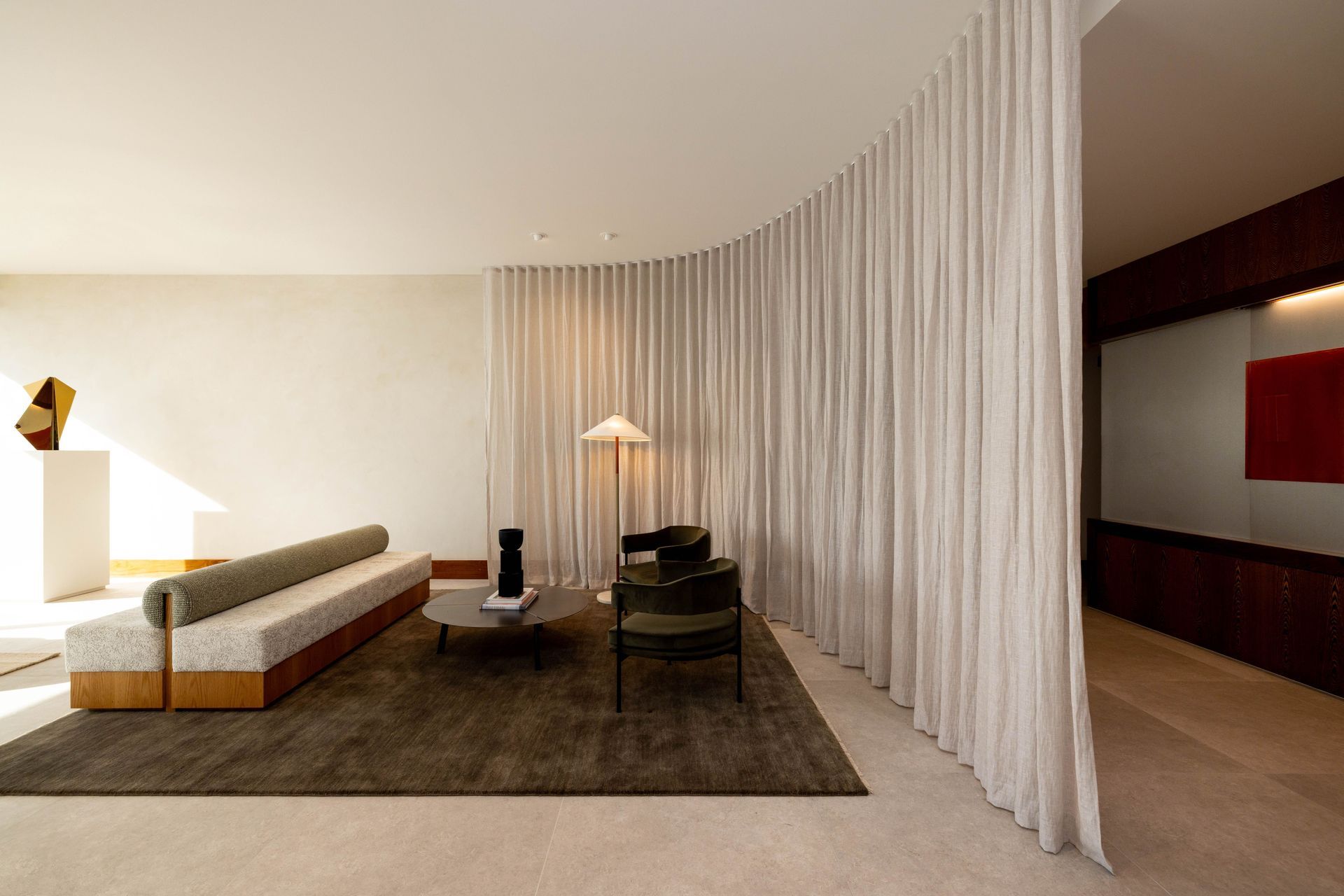 Hero Banner for Evolution Construction & Interiors