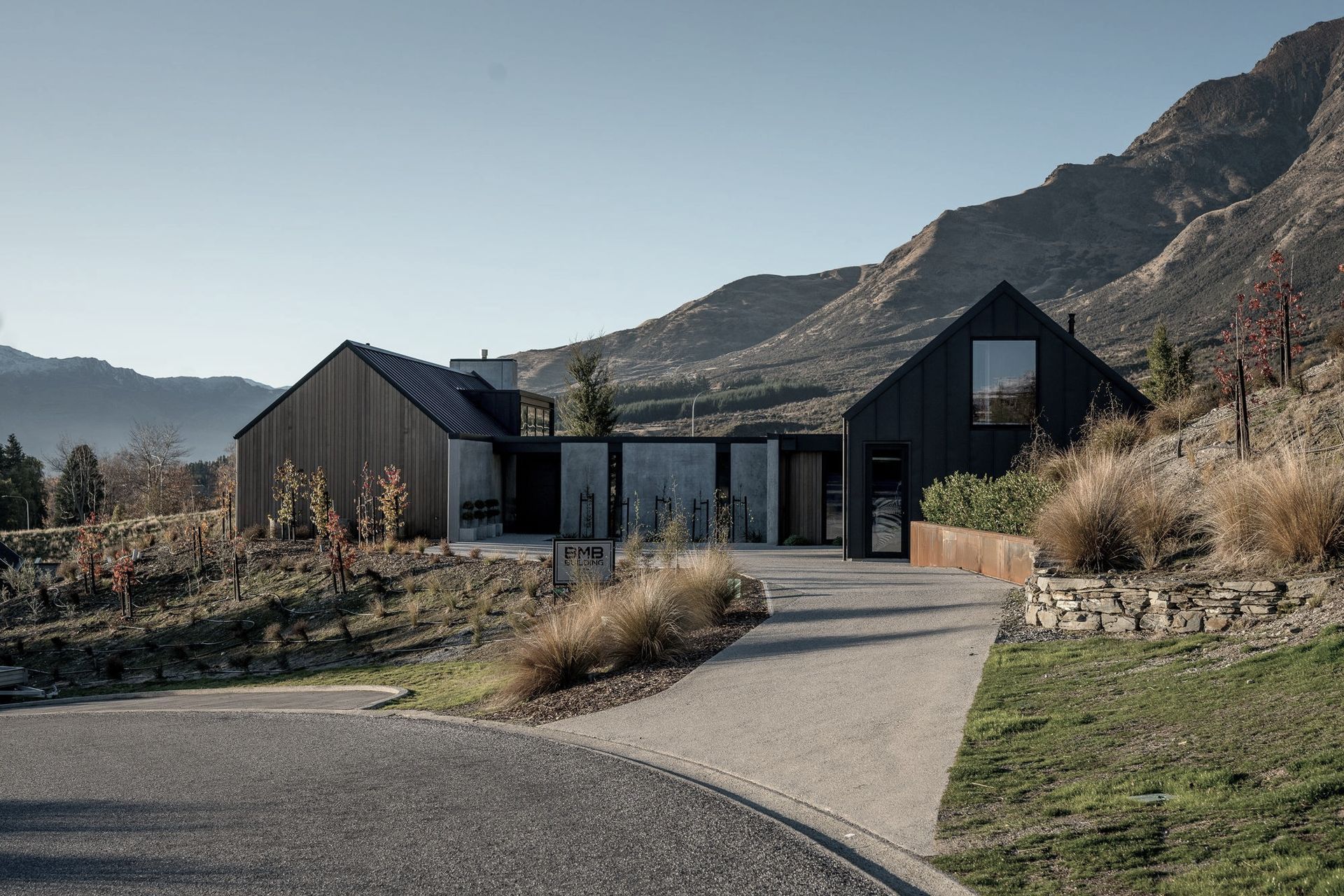 Hero Banner for BMB Building