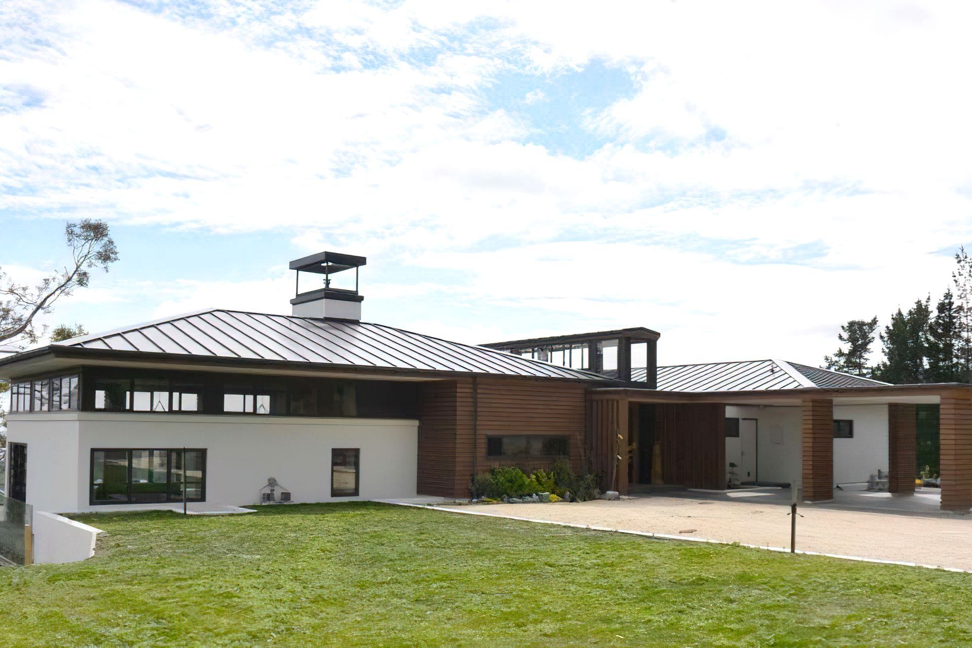 Hero Banner for Irving Builders