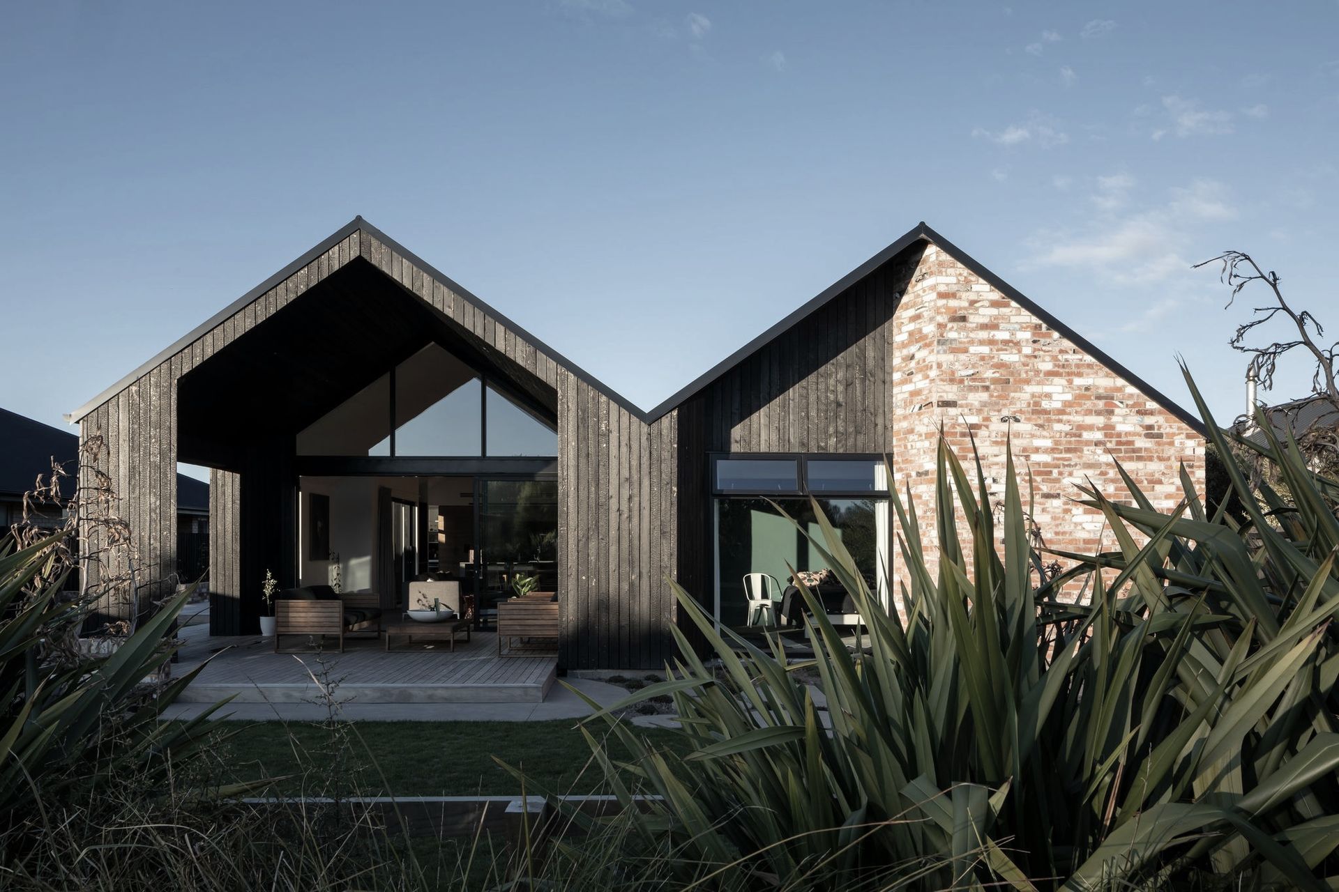 Hero Banner for Richie's Brick & Block Ltd