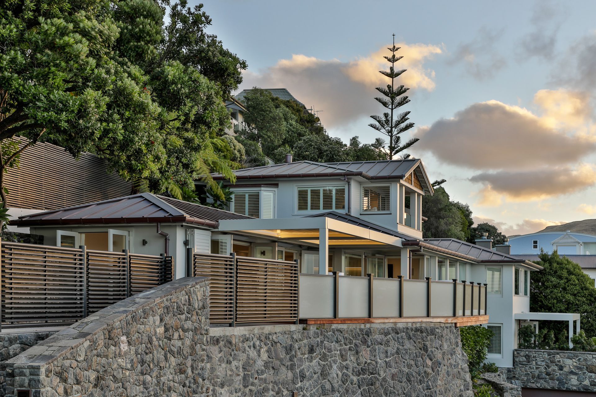 Hero Banner for DJ Hewitt Builders