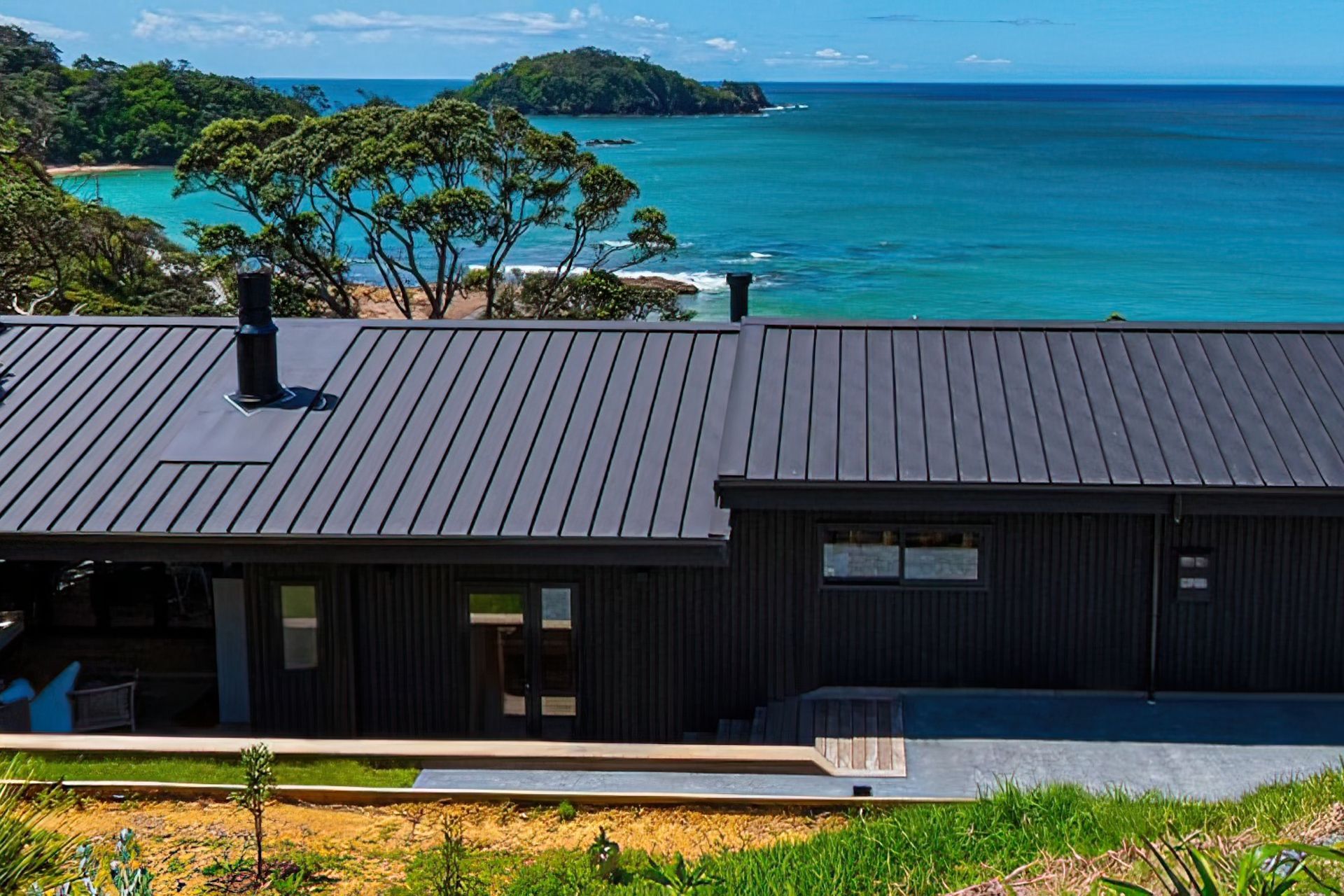 Hero Banner for Coastal Construction