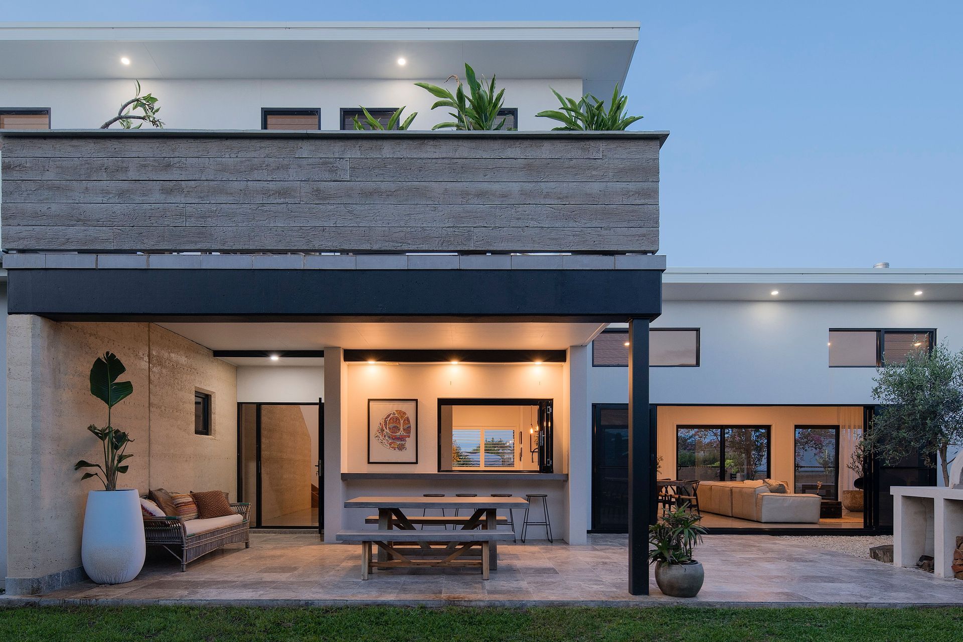 Supporting Image 4 for Simon Hayward Design