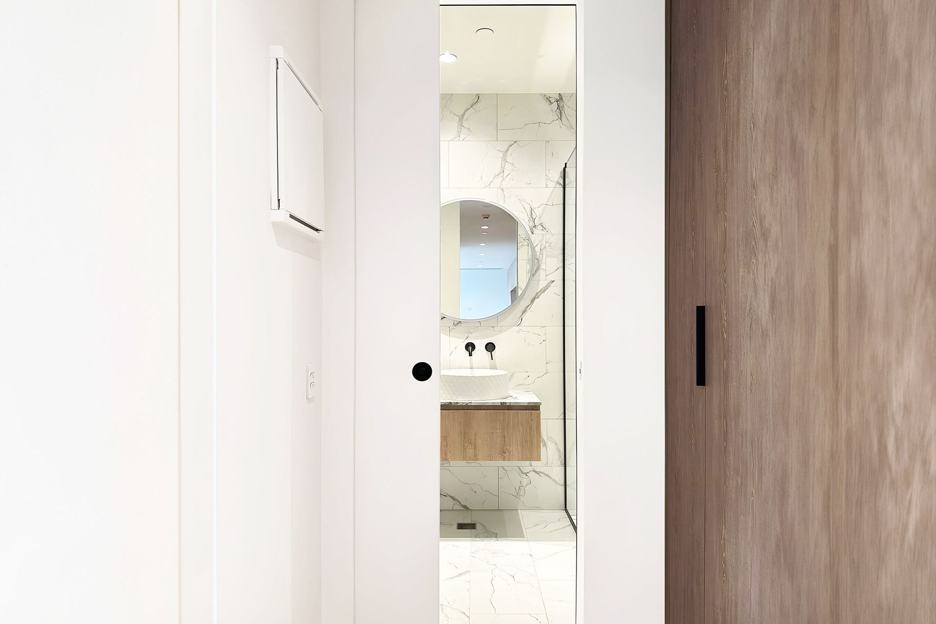 Supporting Image 5 for CS Cavity Sliders