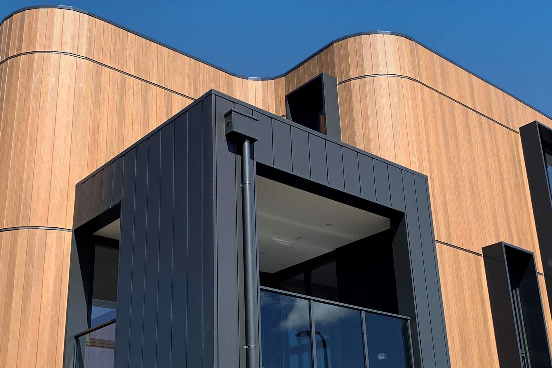 Hero Banner for CSR Cemintel