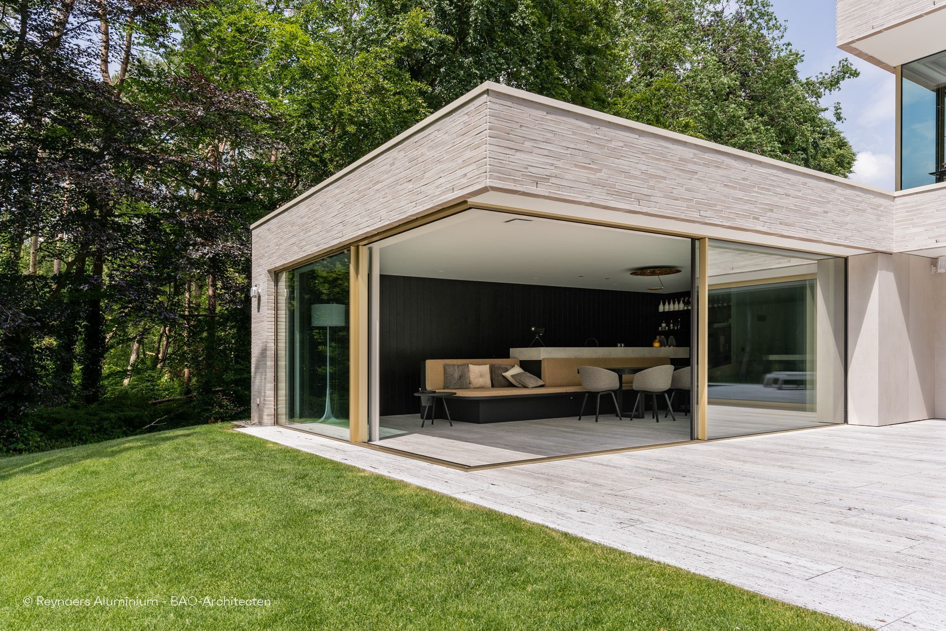 Supporting Image 1 for Thermal Facade Solutions