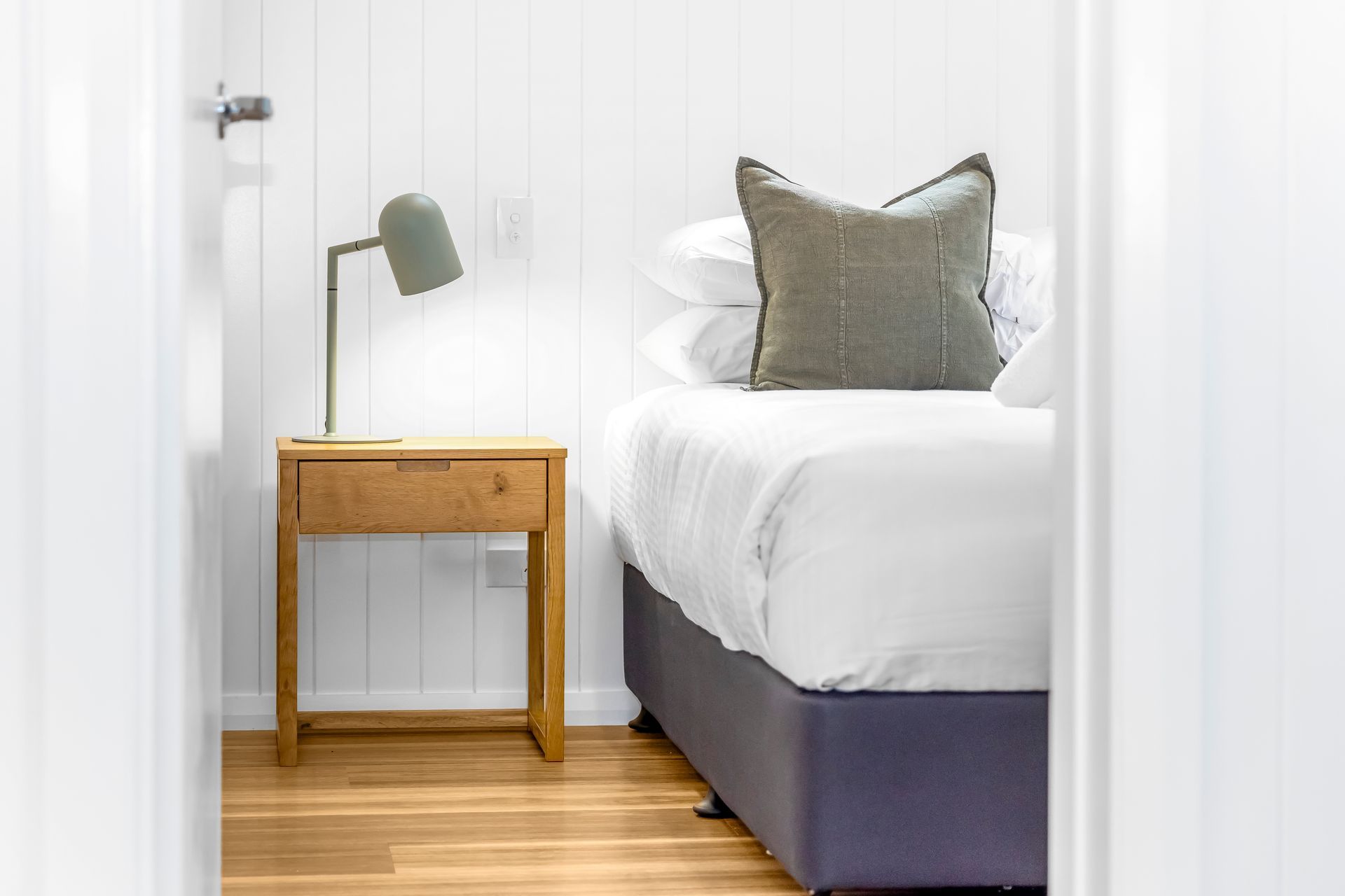 Supporting Image 2 for ROOM