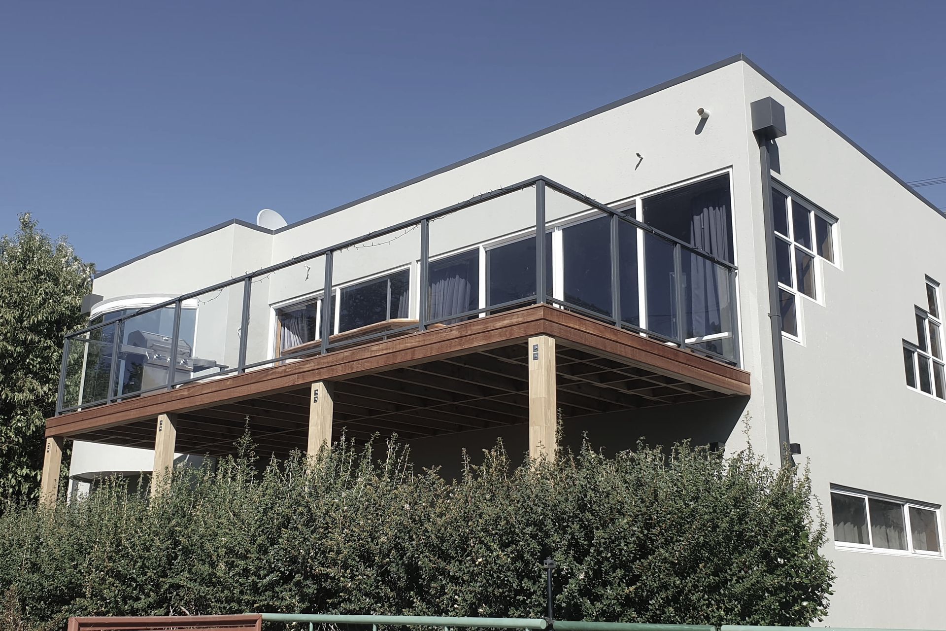 Hero Banner for Robertson Built