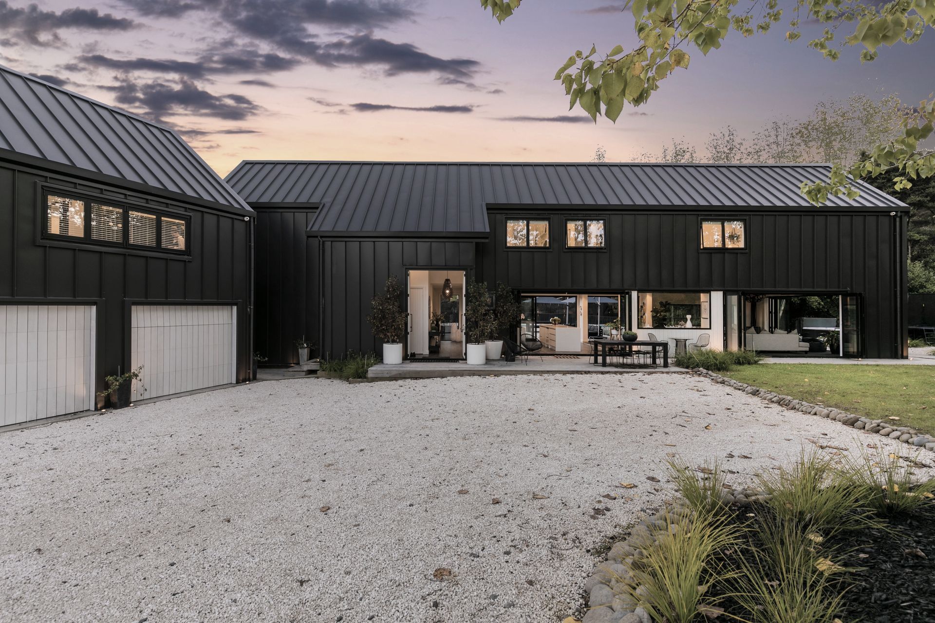 Hero Banner for HARPER