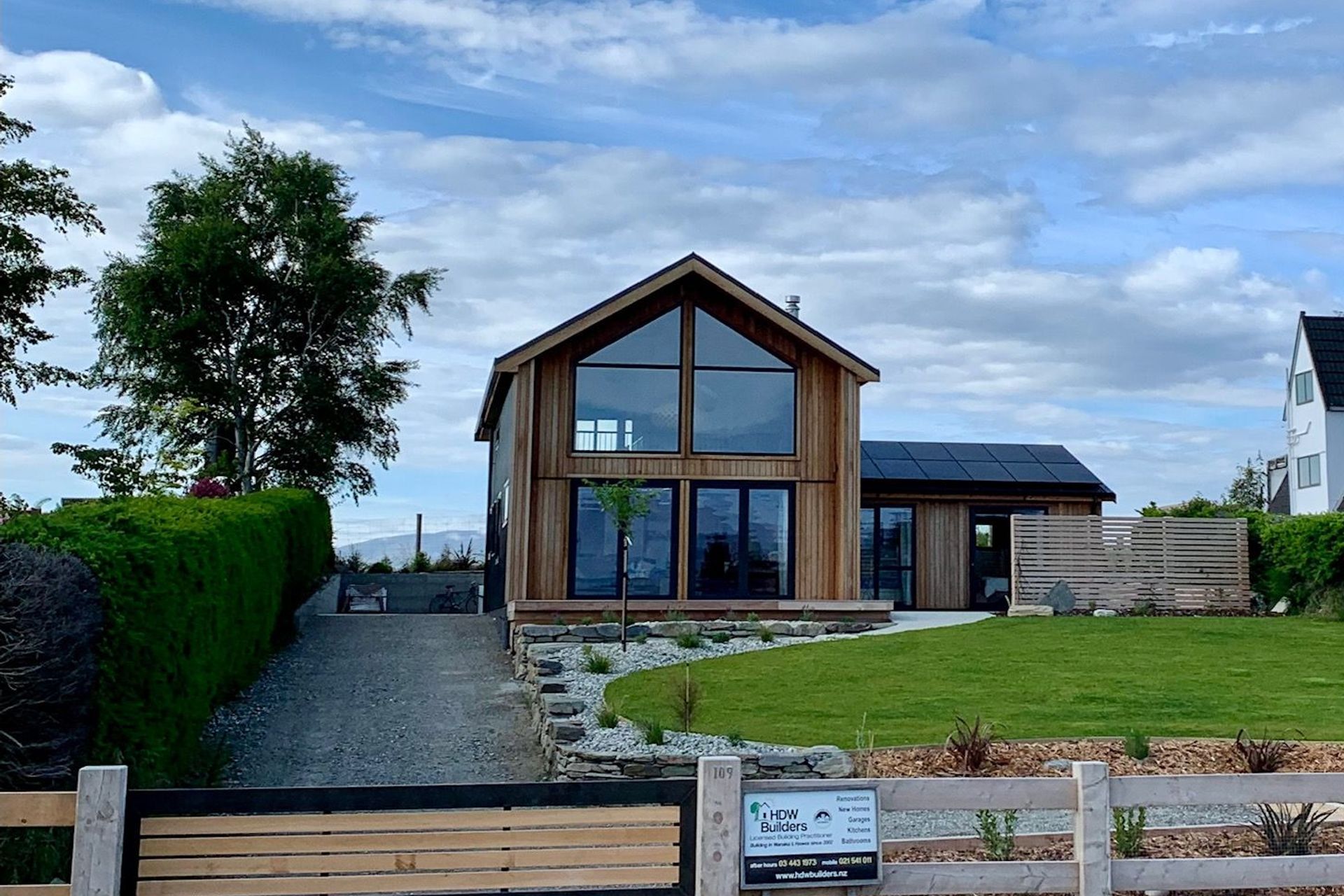 HDW Construction banner