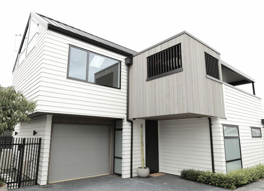 Lonepine Construction