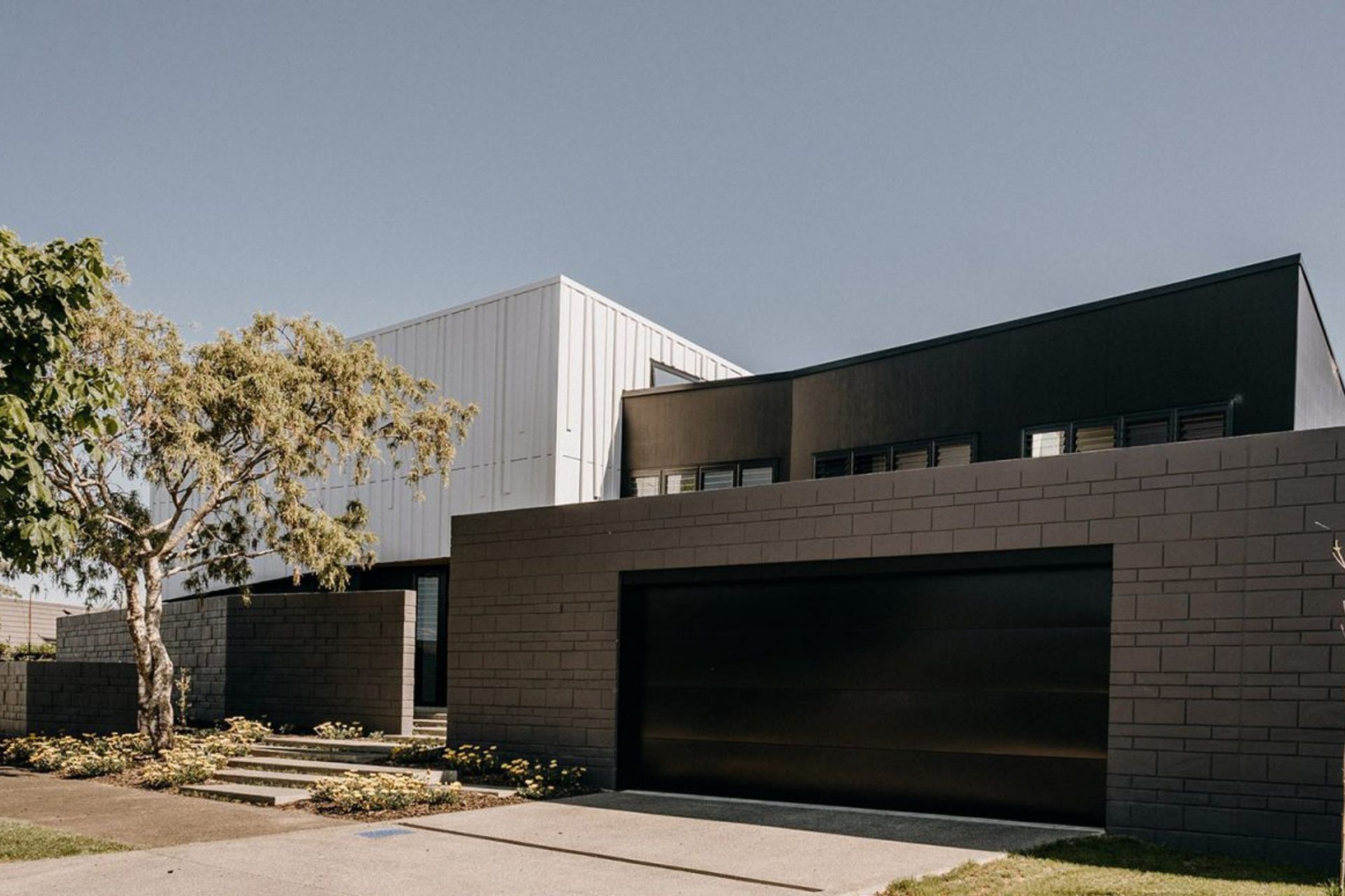 Hero Banner for Strong Construction