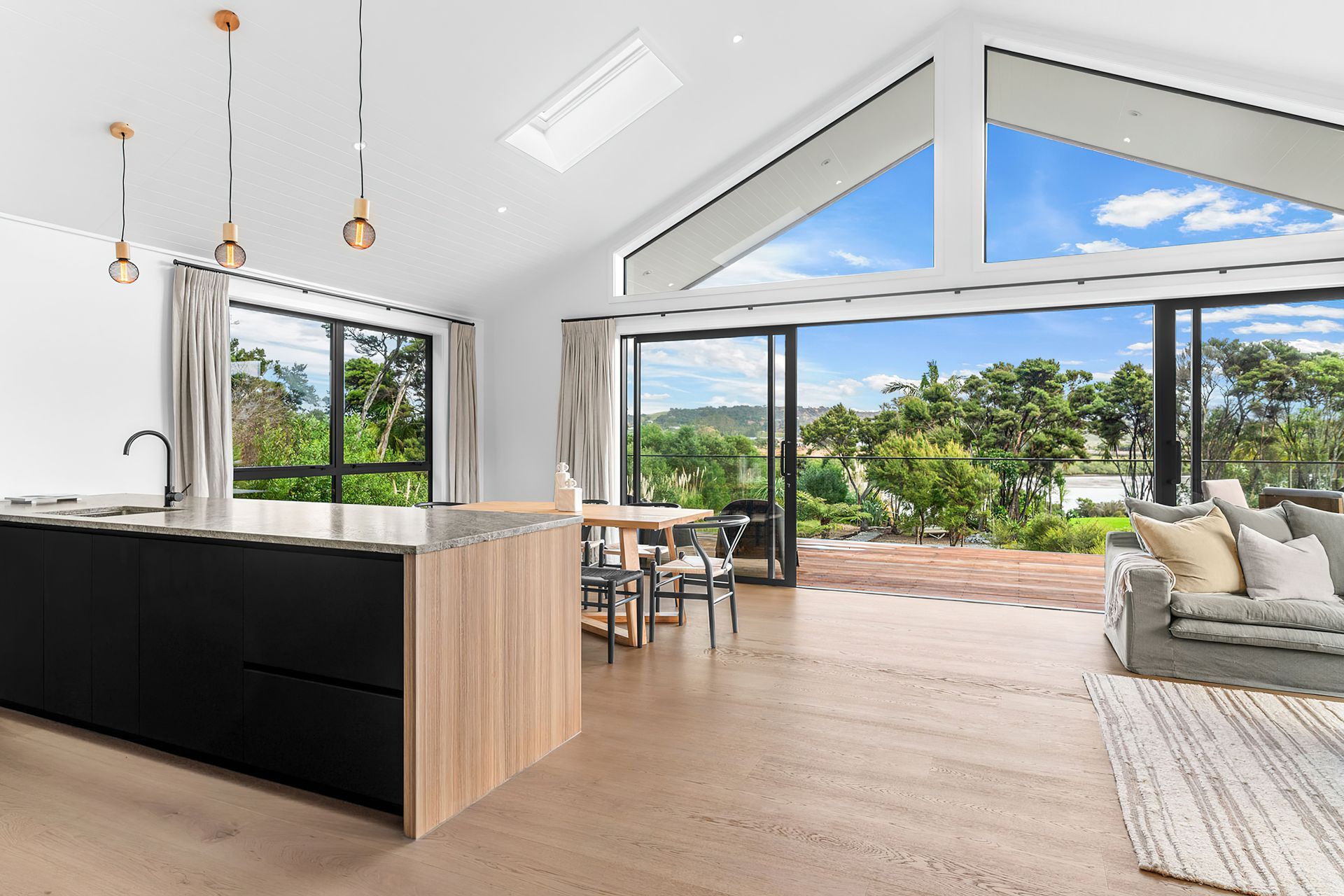 Supporting Image 3 for Hurfords