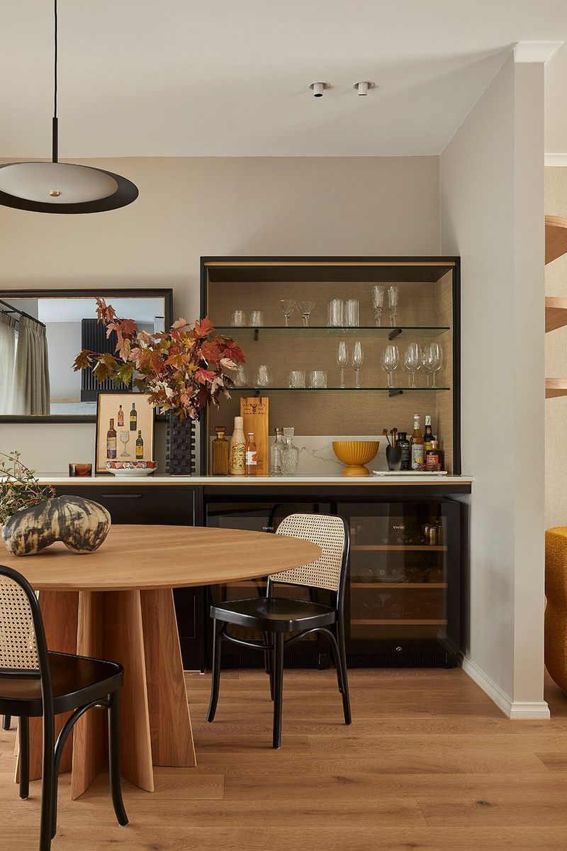 Three Little Pigs Colour & Design