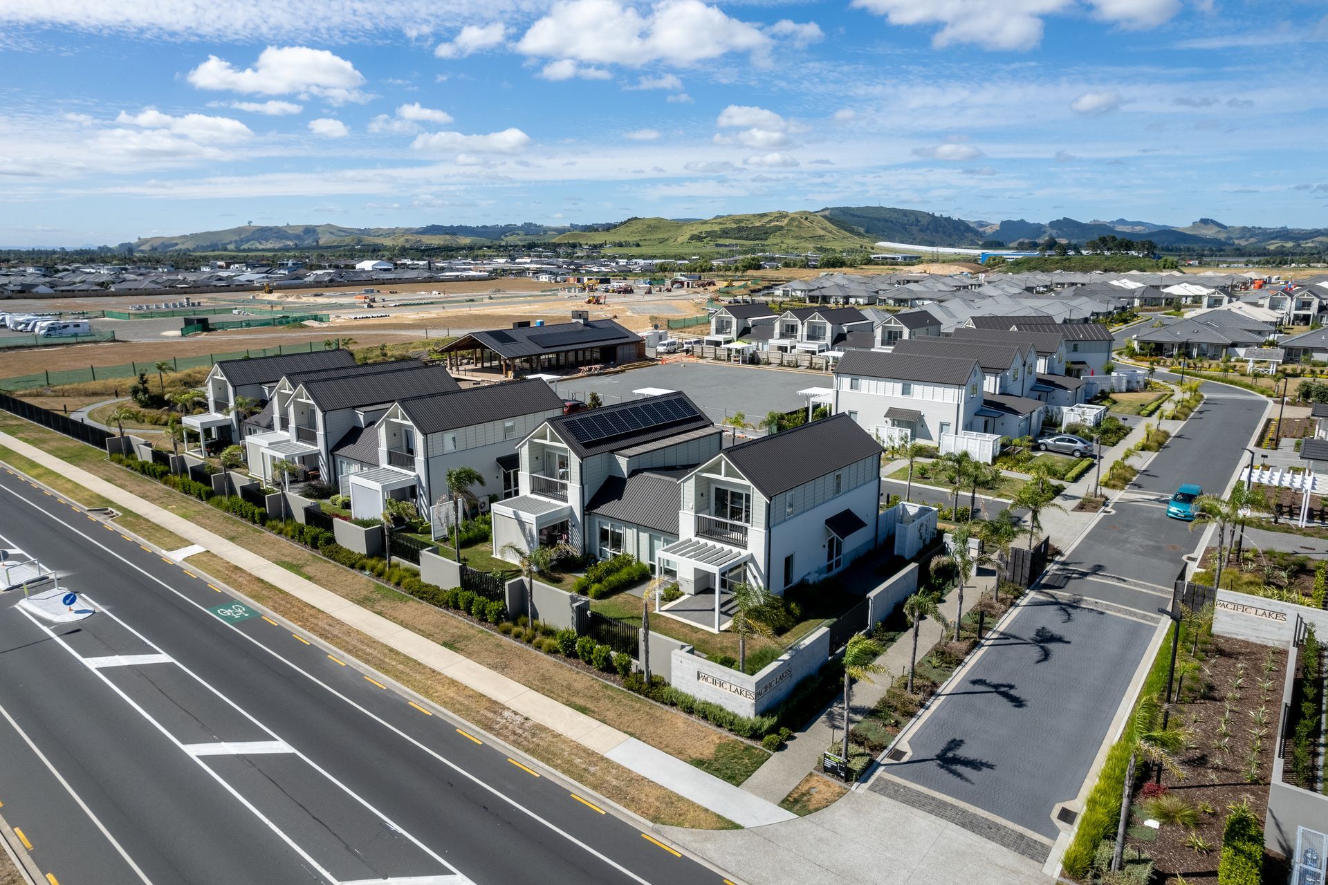 Hero Banner for Stratum Consultants