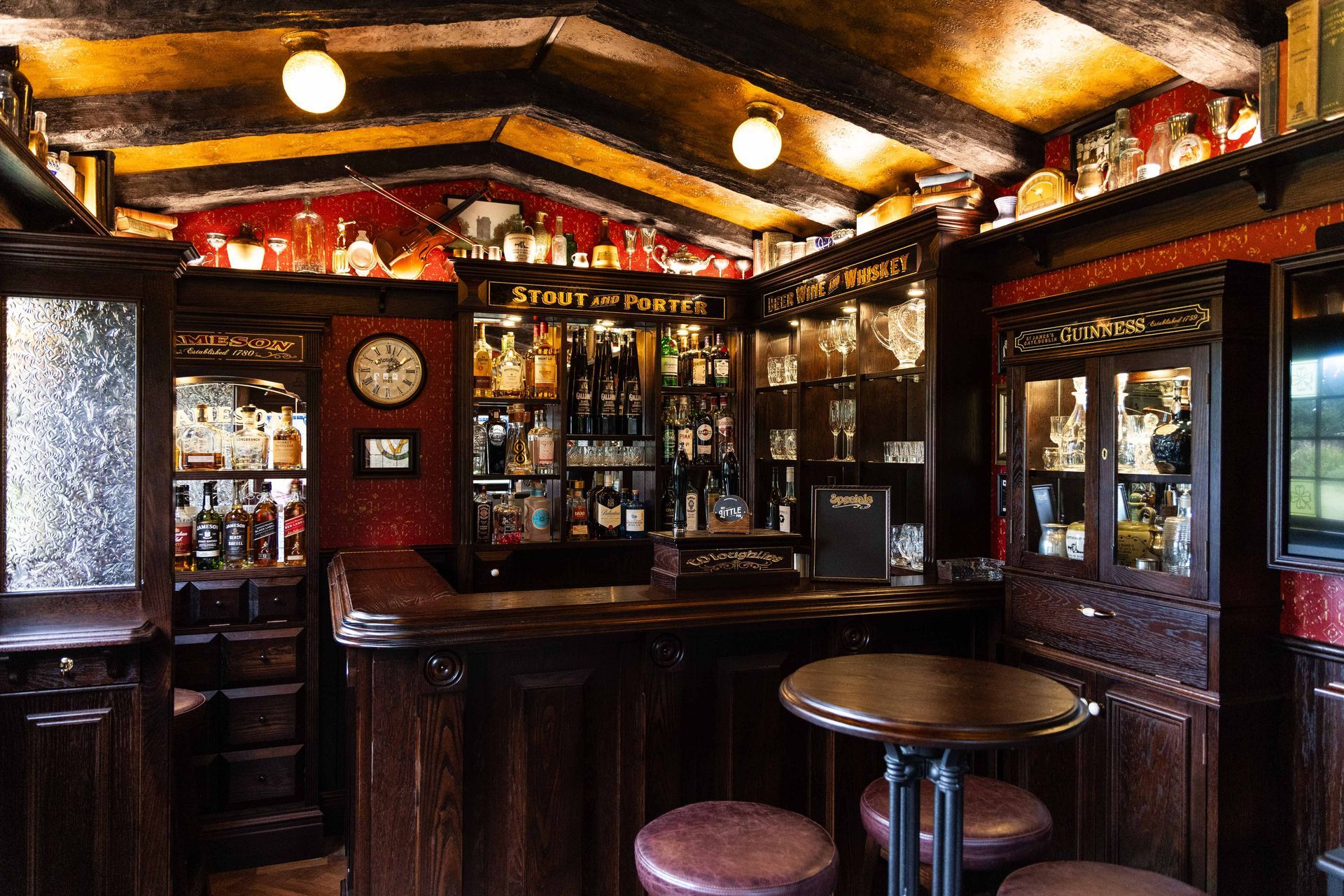 Supporting Image 7 for My Little Pub