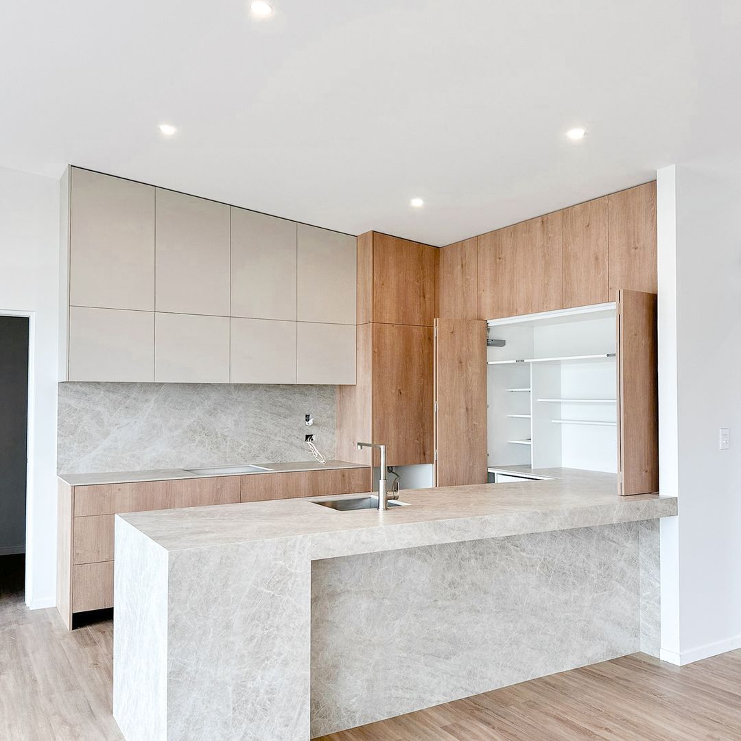 Spayo - The Space Is Yours