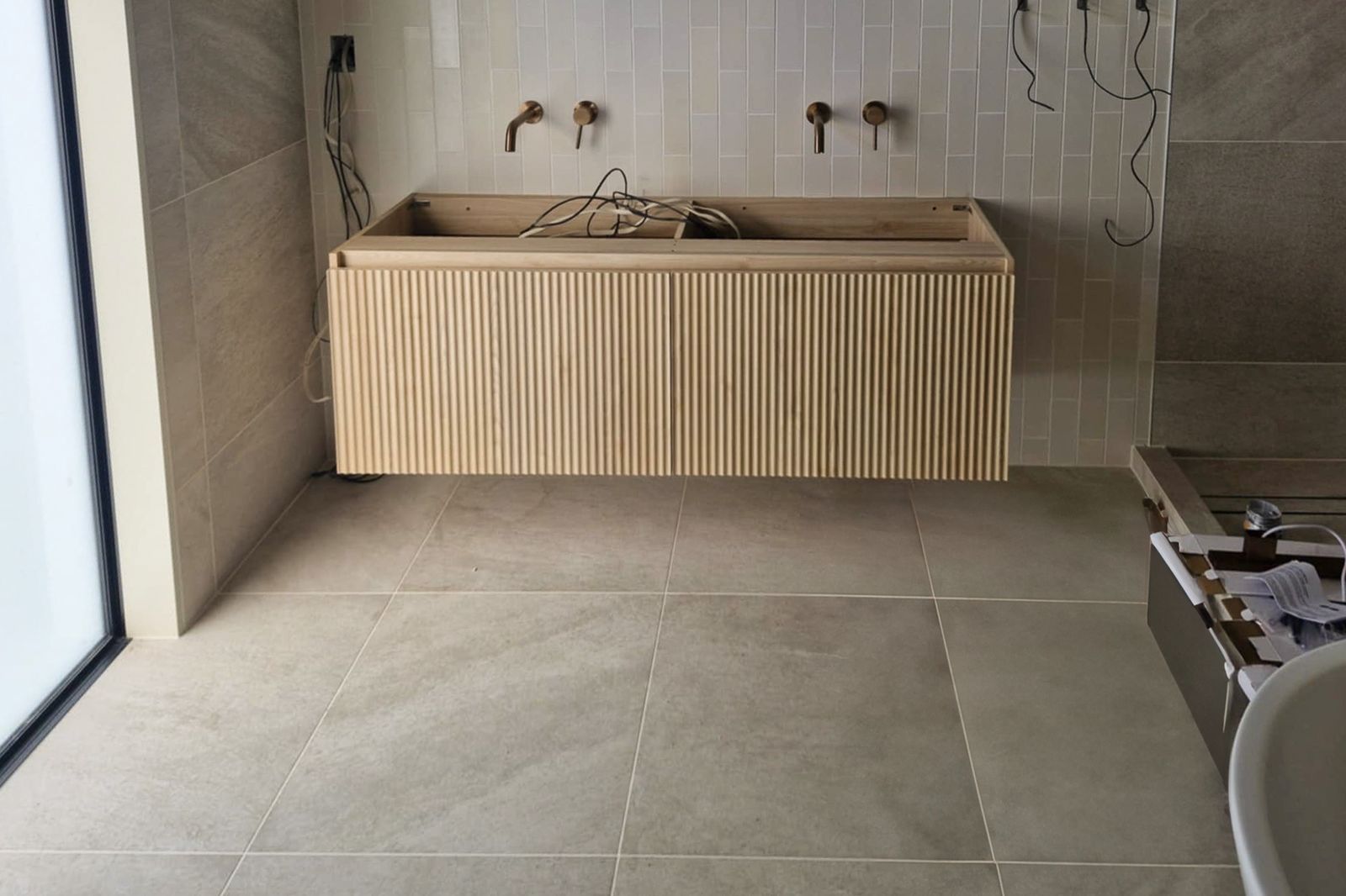 Spayo - The Space Is Yours