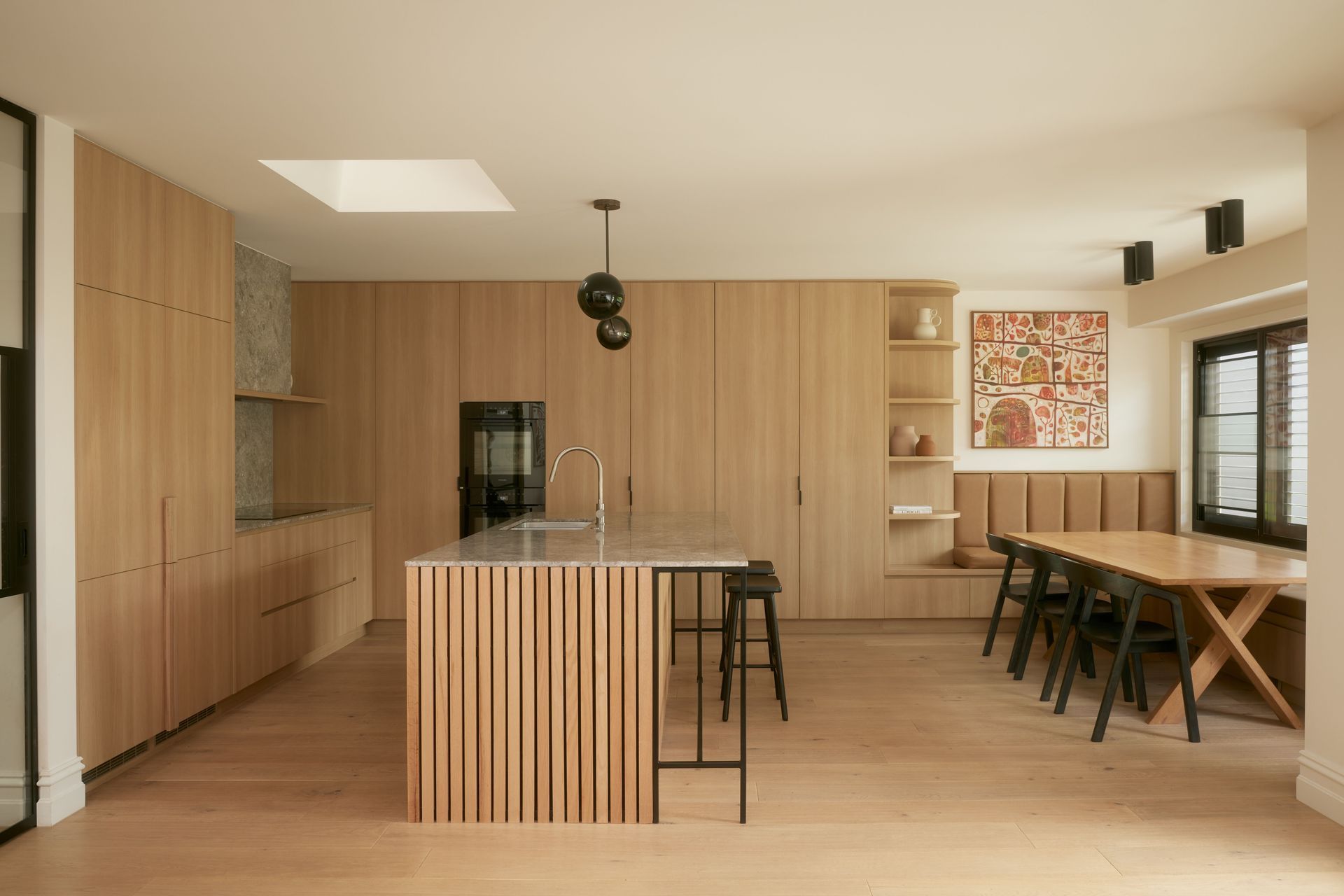 Supporting Image 3 for tote design studio