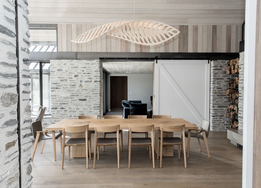 Roz Hamilton Interiors Limited