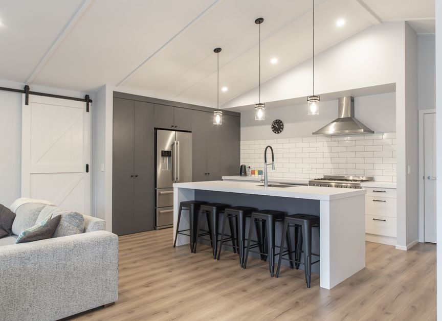 Kerryn Elwin / Interior Designer