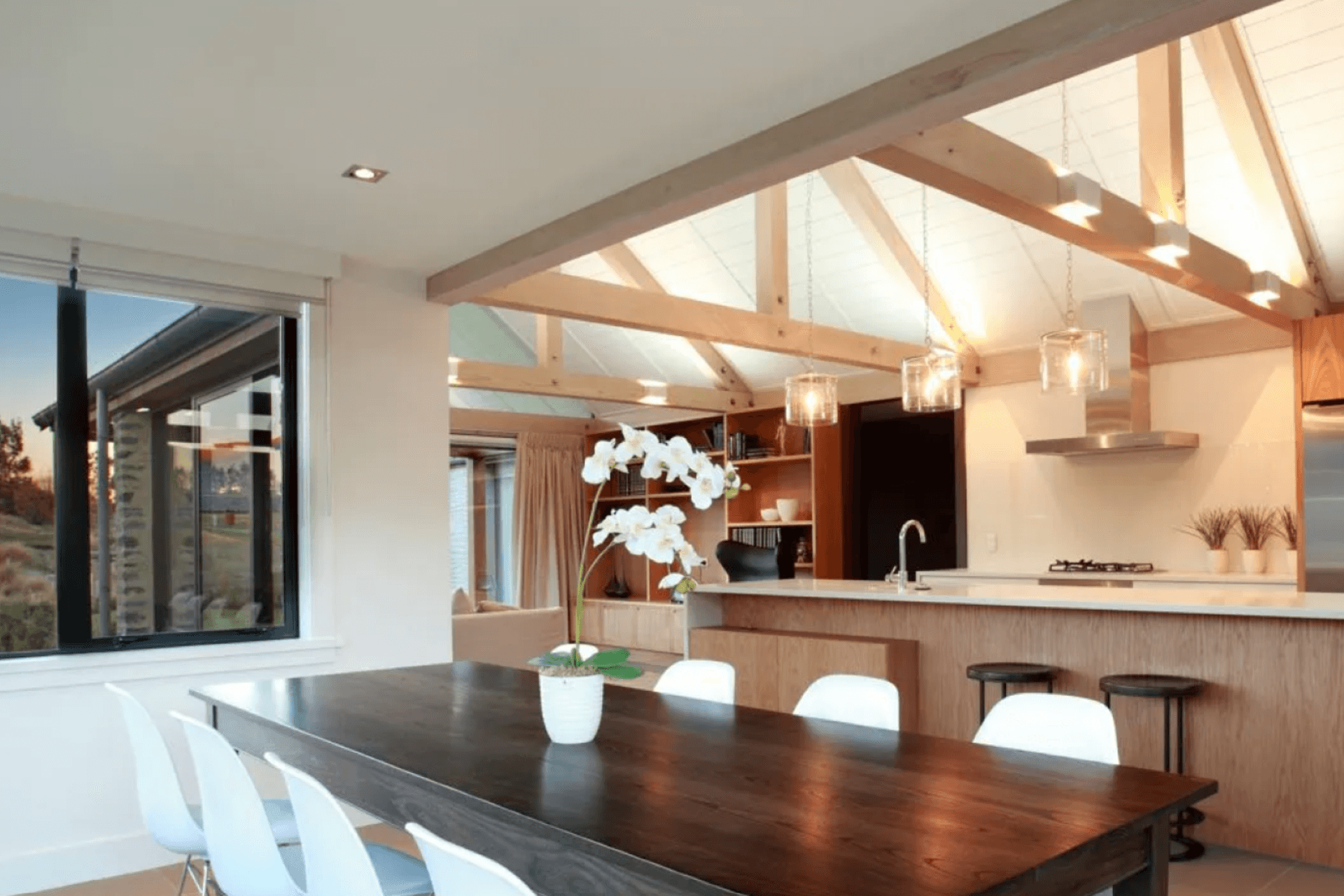 Hero Banner for Pooles Joinery