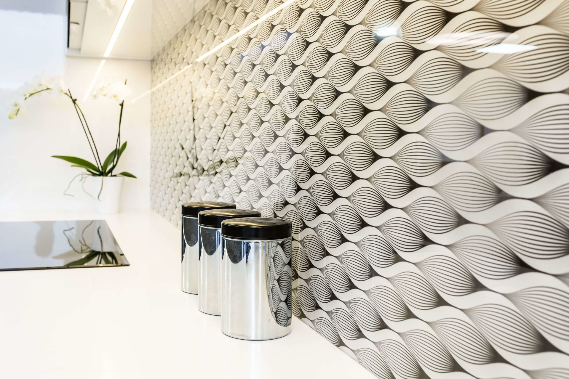 Supporting Image 5 for Image Glass